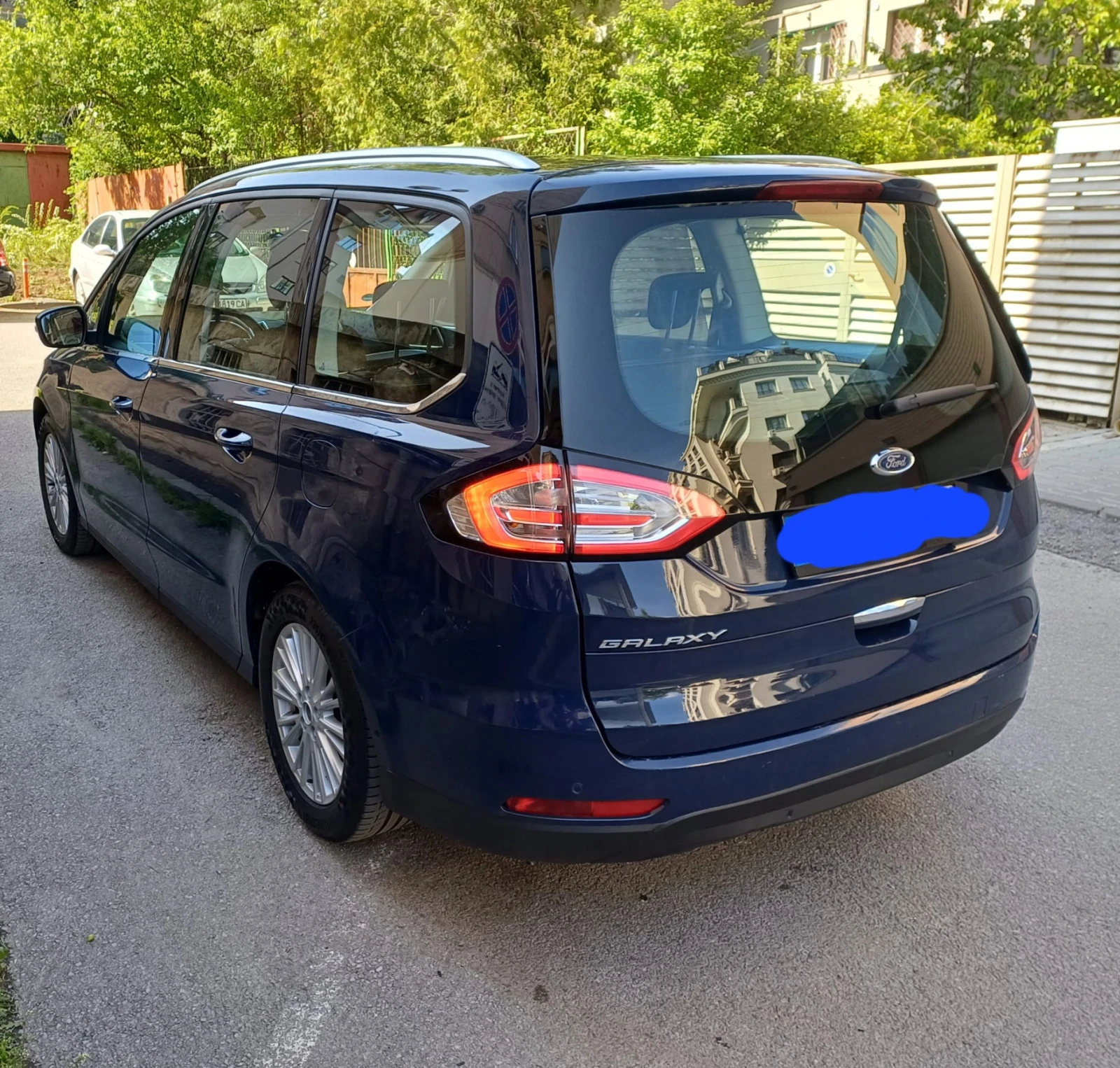 Ford Galaxy  - изображение 2