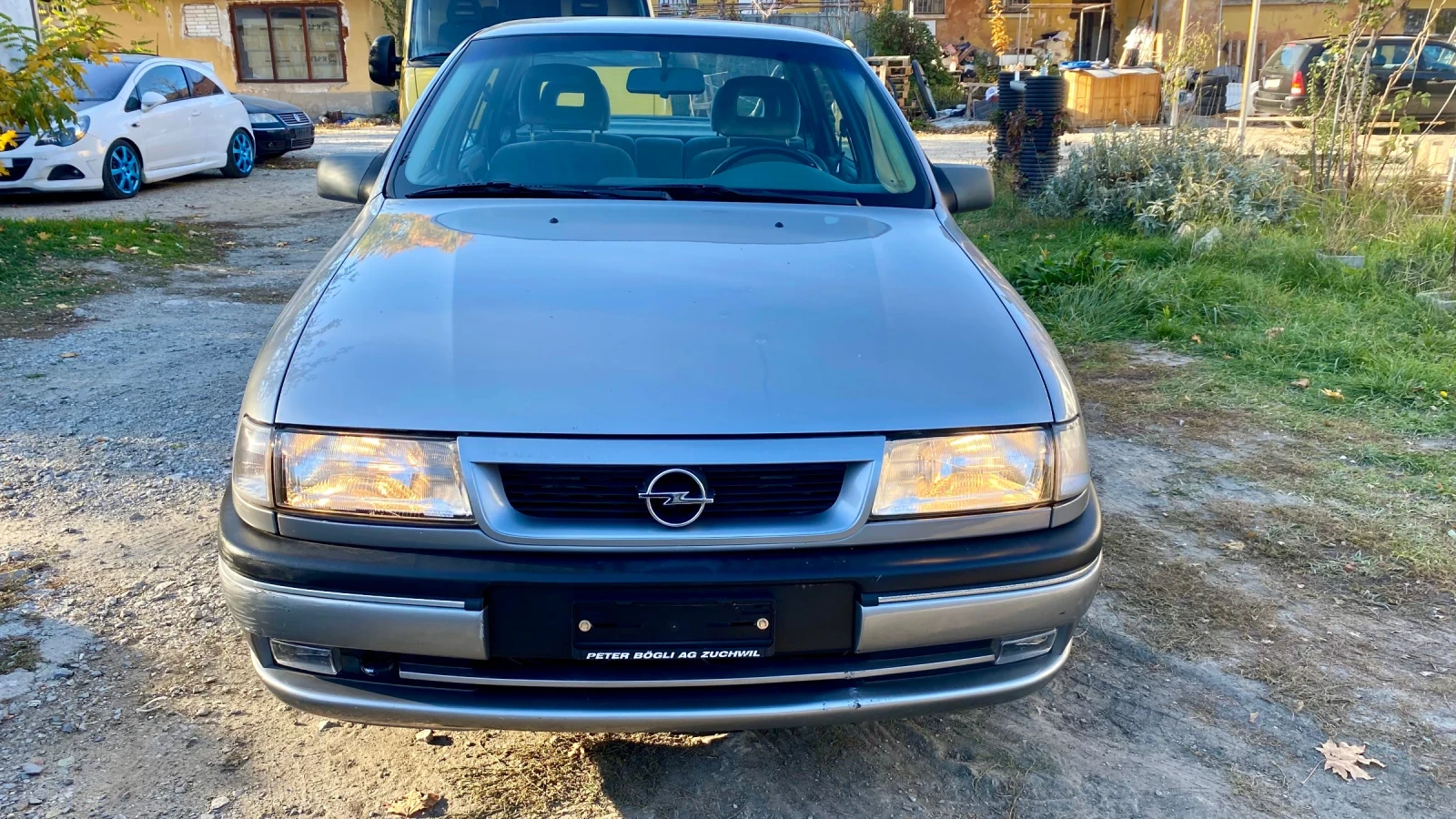 Opel Vectra V6 - изображение 4