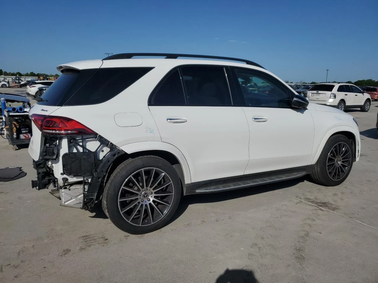 Mercedes-Benz GLE 450  - изображение 5