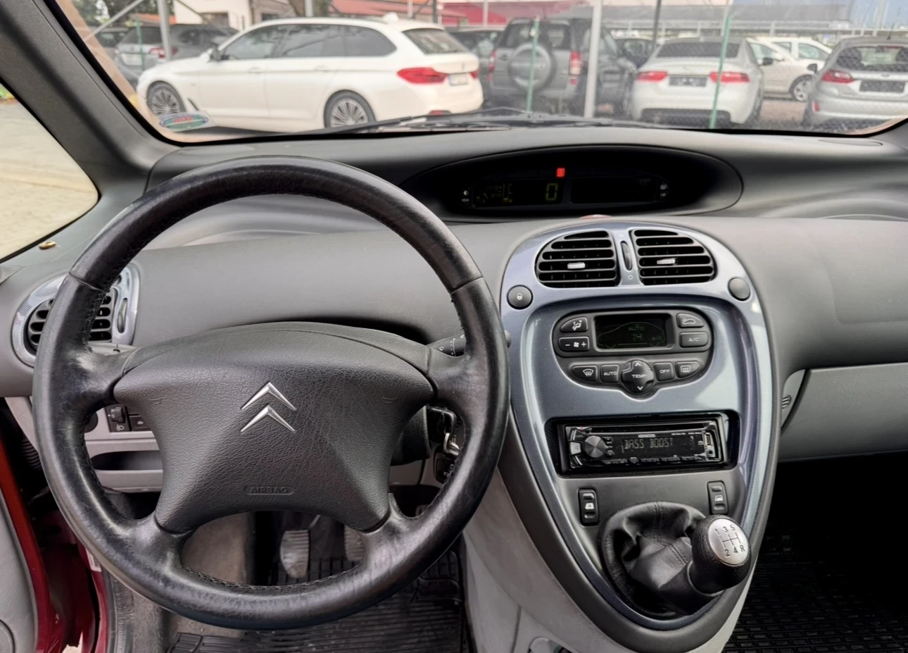 Citroen Xsara picasso 2.0 HDI - изображение 6