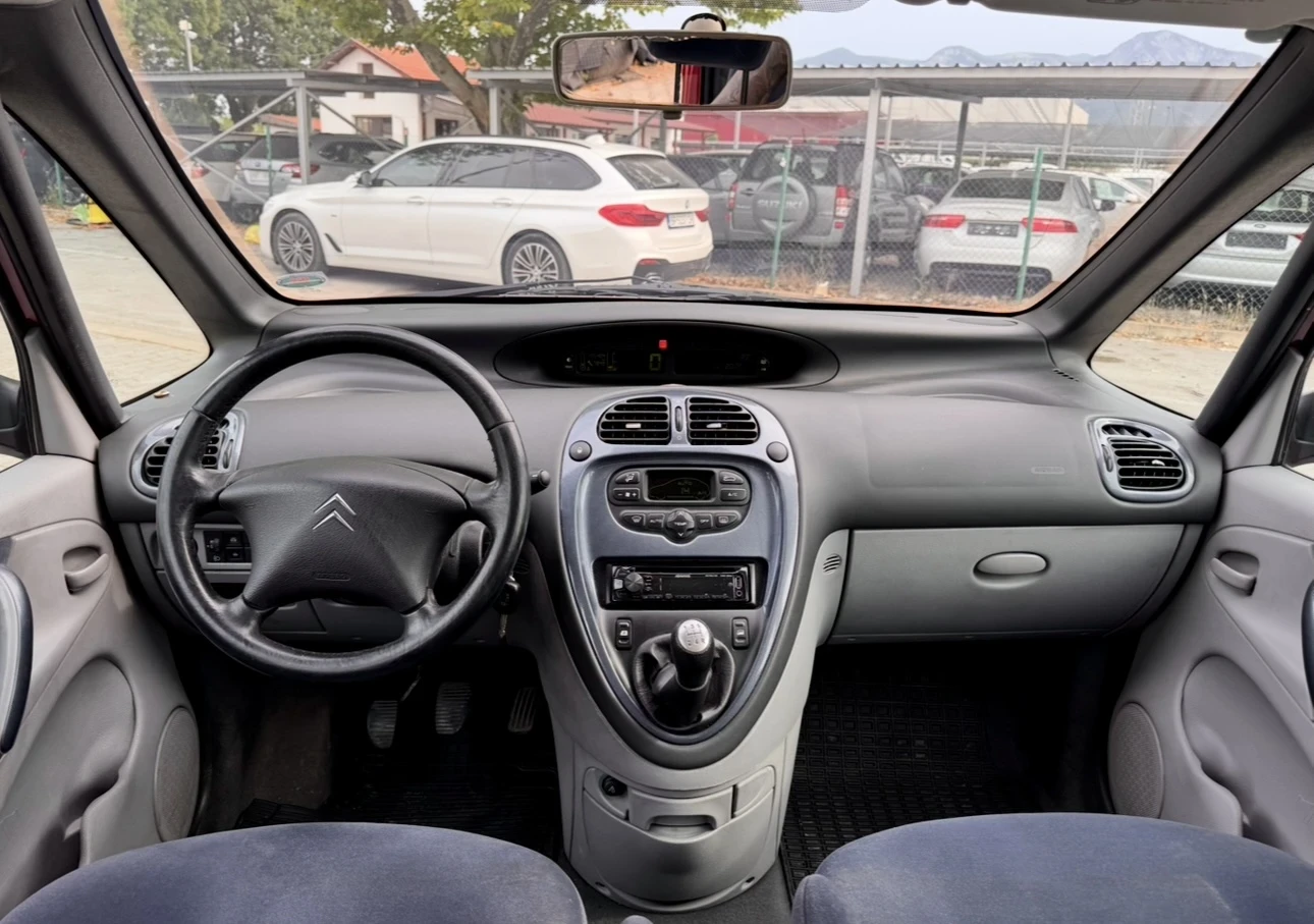 Citroen Xsara picasso 2.0 HDI - изображение 9