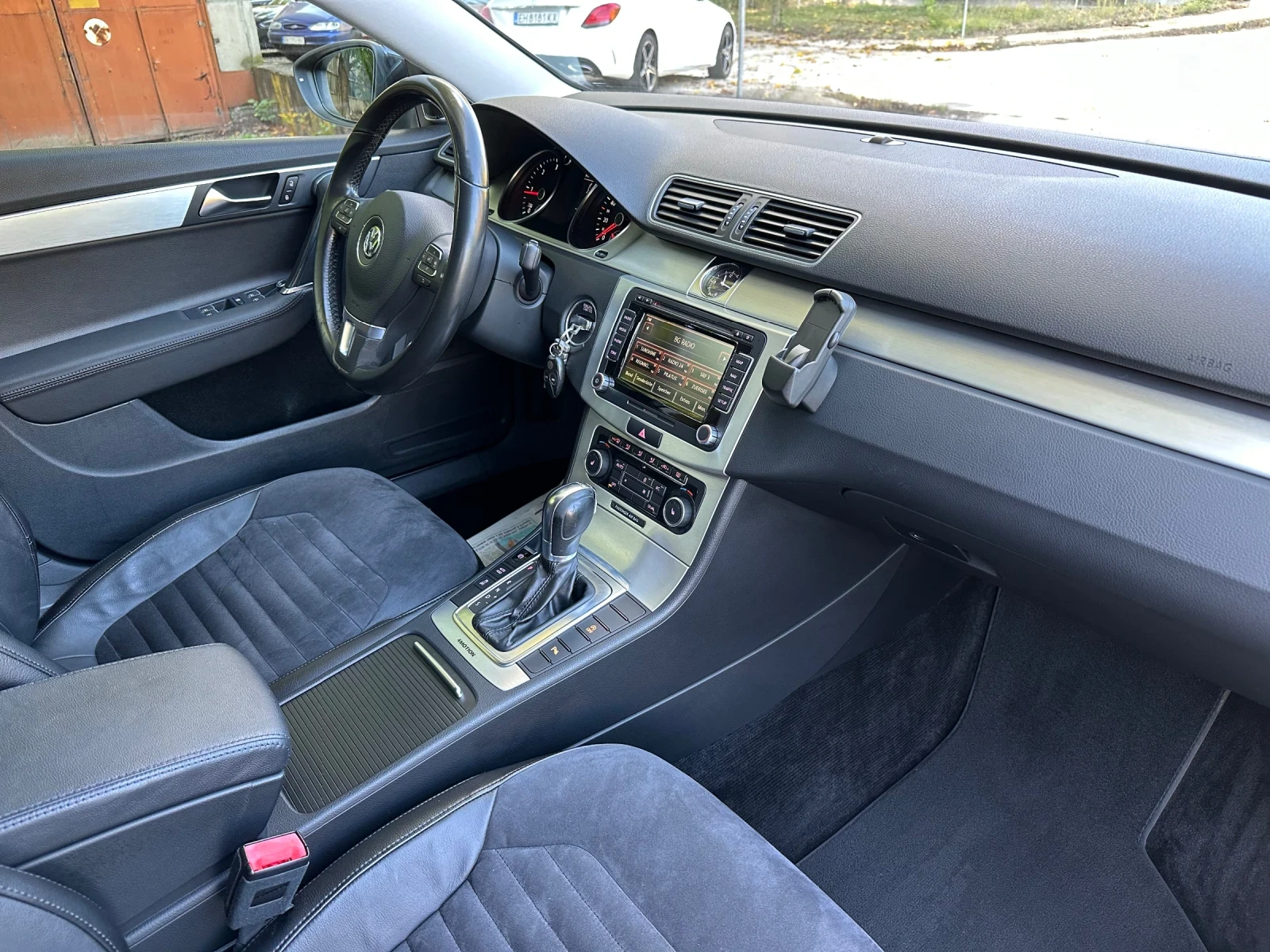 VW Passat 2.0TDI, ШВЕЙЦАРИЯ - изображение 9