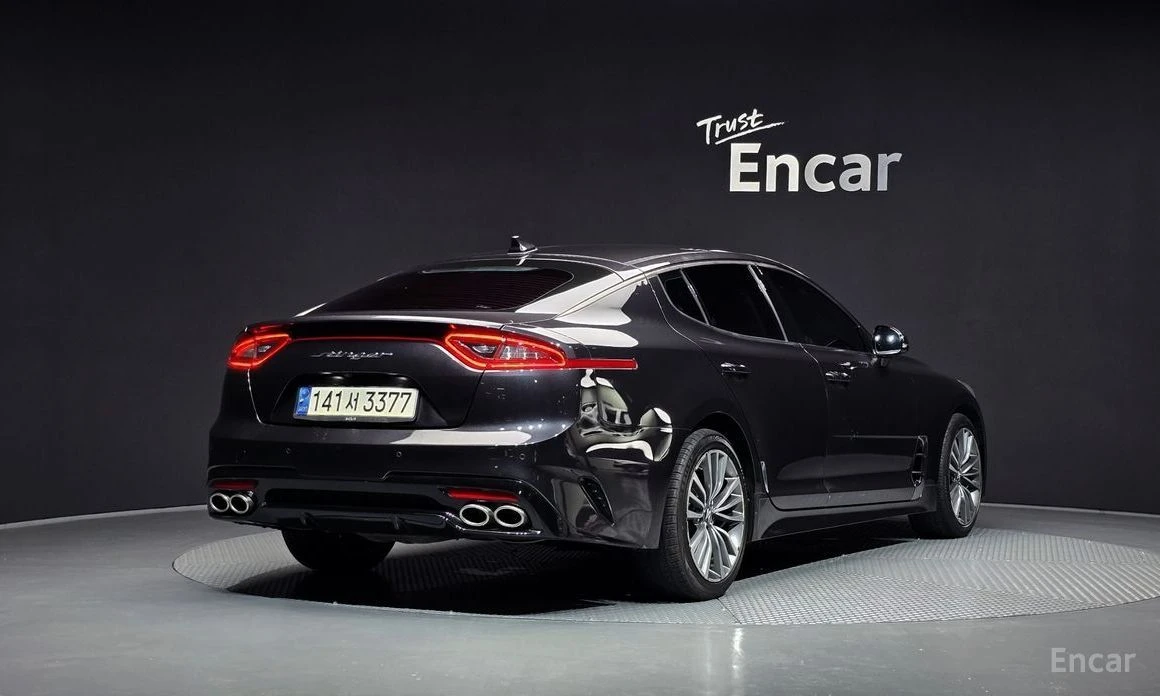 Kia Stinger  - изображение 2