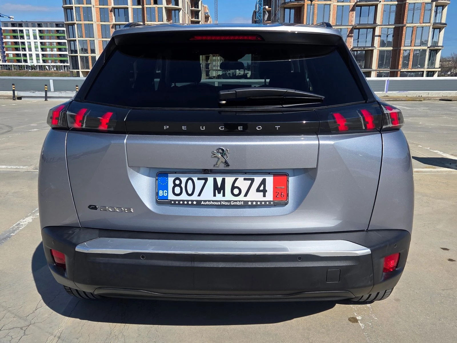 Peugeot 2008 LED, НАВИ, БЕЗКЛЮЧОВО, СЕРВИЗНА ИСТОРИЯ, снимка 4 - Автомобили и джипове - 52656444