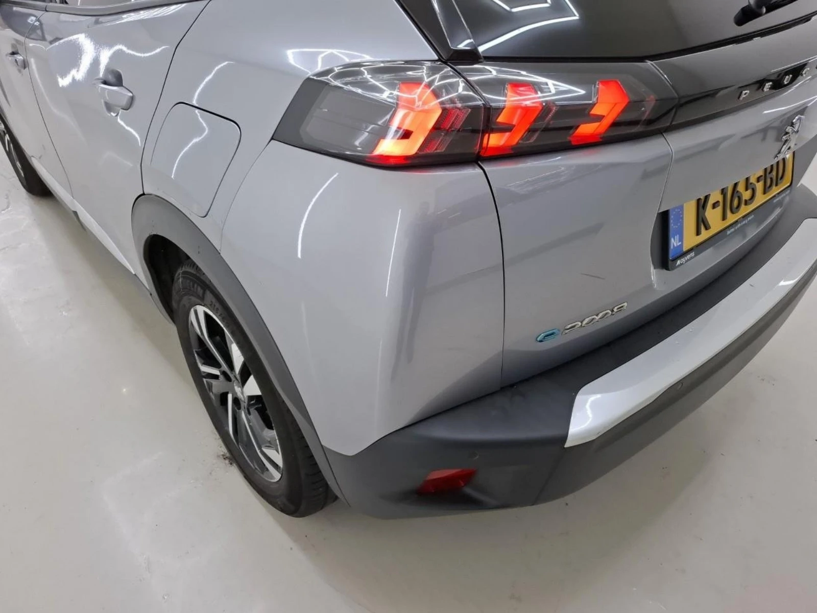 Peugeot 2008 LED, НАВИ, БЕЗКЛЮЧОВО, СЕРВИЗНА ИСТОРИЯ - изображение 7