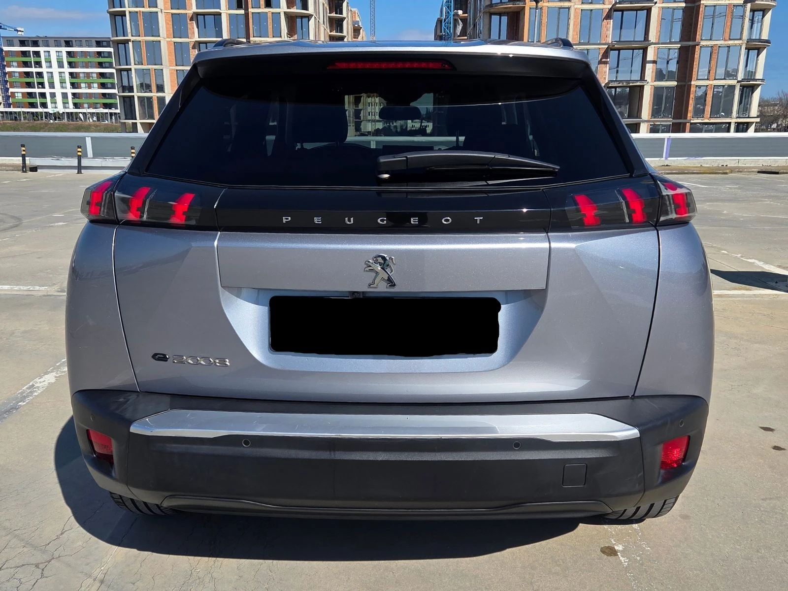 Peugeot 2008 LED, НАВИ, БЕЗКЛЮЧОВО, СЕРВИЗНА ИСТОРИЯ, снимка 4 - Автомобили и джипове - 52656444