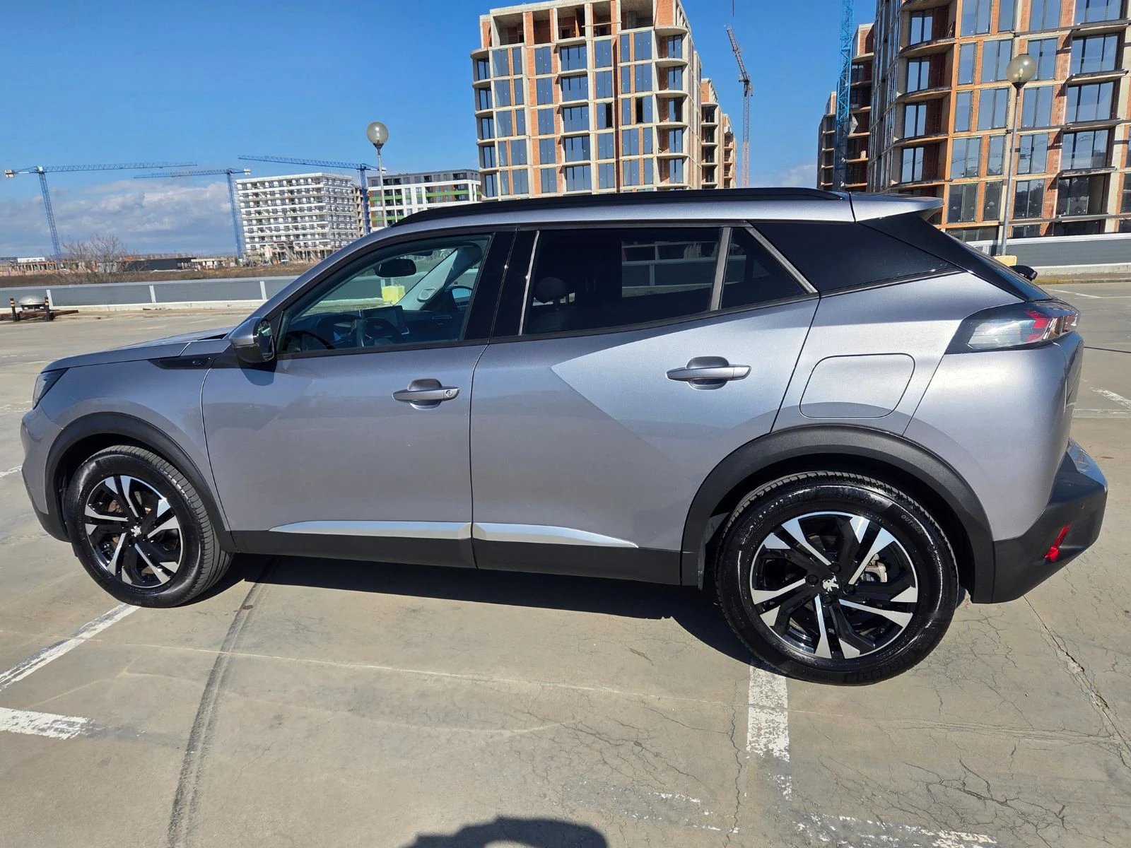 Peugeot 2008 LED, НАВИ, БЕЗКЛЮЧОВО, СЕРВИЗНА ИСТОРИЯ, снимка 7 - Автомобили и джипове - 52656444