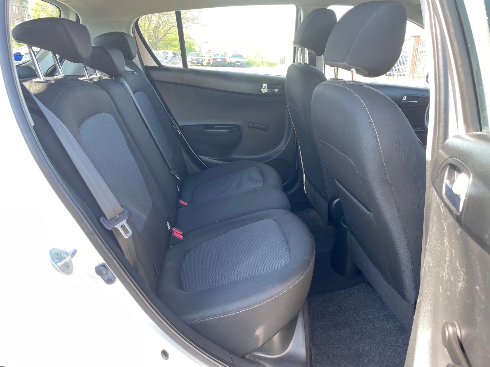 Hyundai I20 II Restyling 1.3 MT(85�.�)eco-GPL BRC EURO 5B  | Mobile.bg � ����������� 15