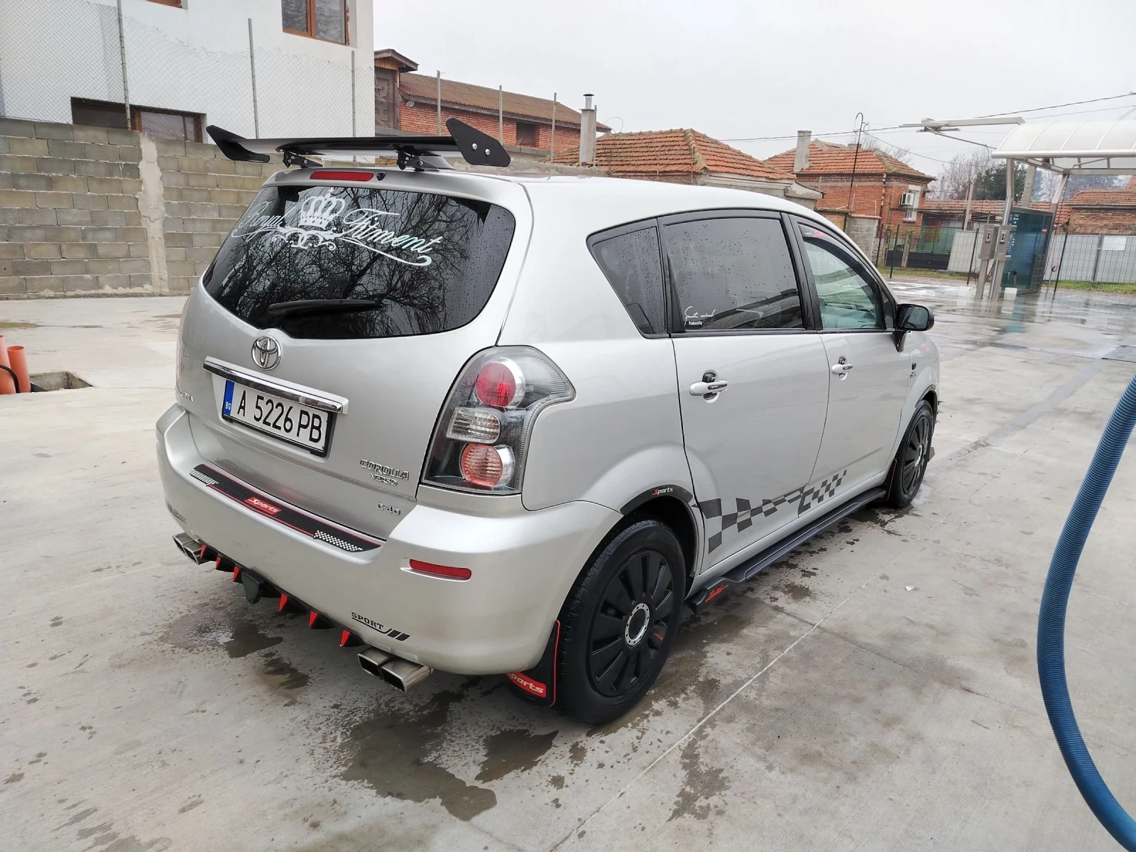 Toyota Corolla verso 2.2 D4D | Mobile.bg � ����������� 4