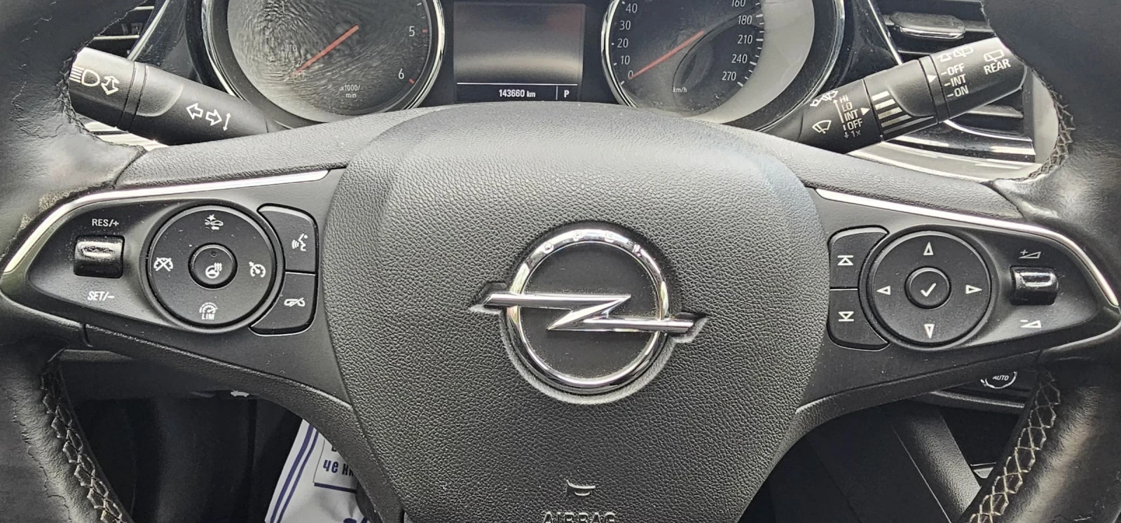 Opel Insignia 1.6 TDCI Автомат Камера Германия , снимка 16 - Автомобили и джипове - 53670530