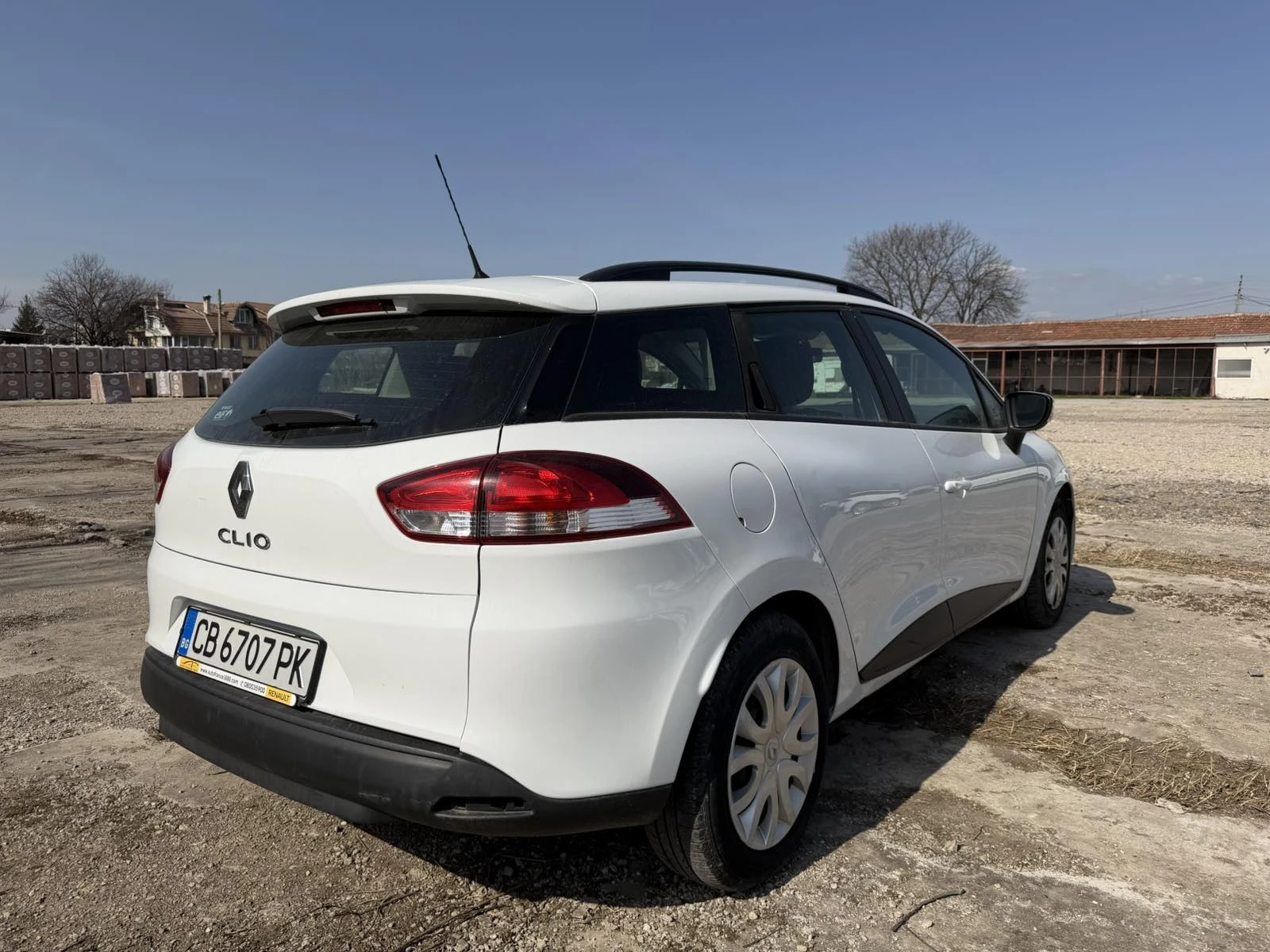 Renault Clio 0.9SCe/75k.c./Grandtour, снимка 7 - Автомобили и джипове - 53800382