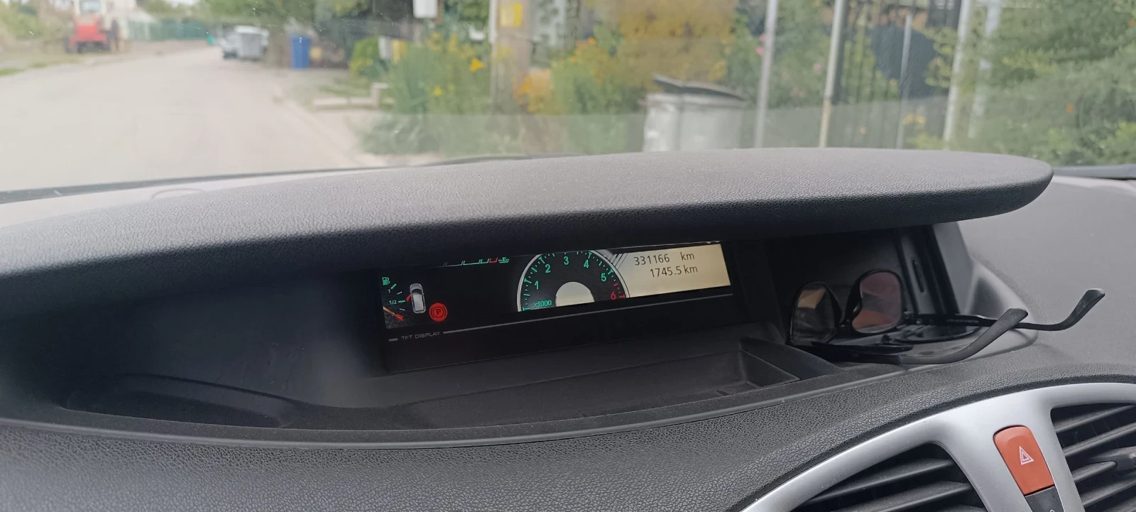 Renault Grand scenic 1.9dci 131, снимка 9 - Автомобили и джипове - 53889788