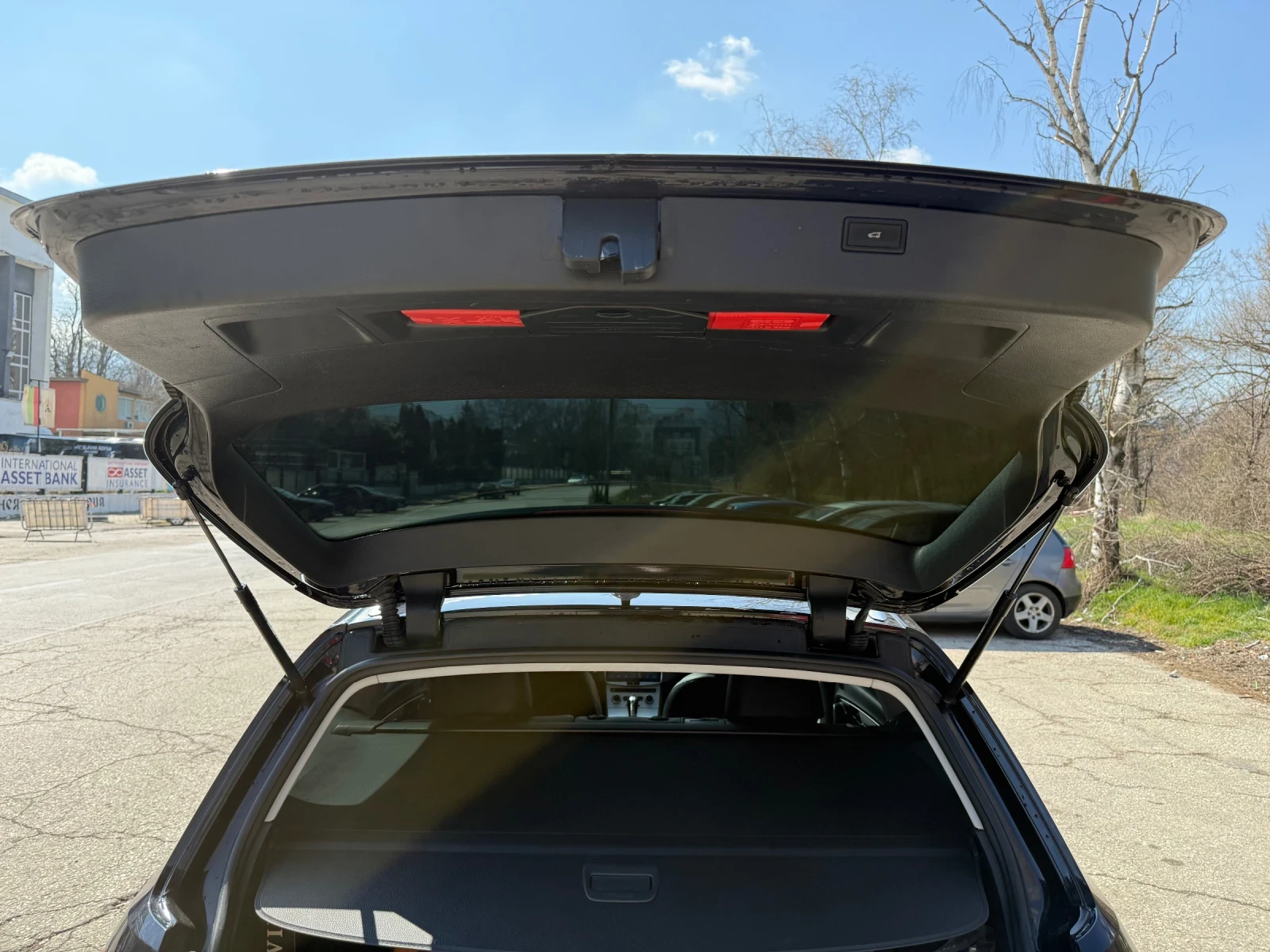 VW Passat 1.4TSI 150ph* DSG* KEYLESS* NAVI* CAMERA* FULL* * , снимка 14 - Автомобили и джипове - 53974612