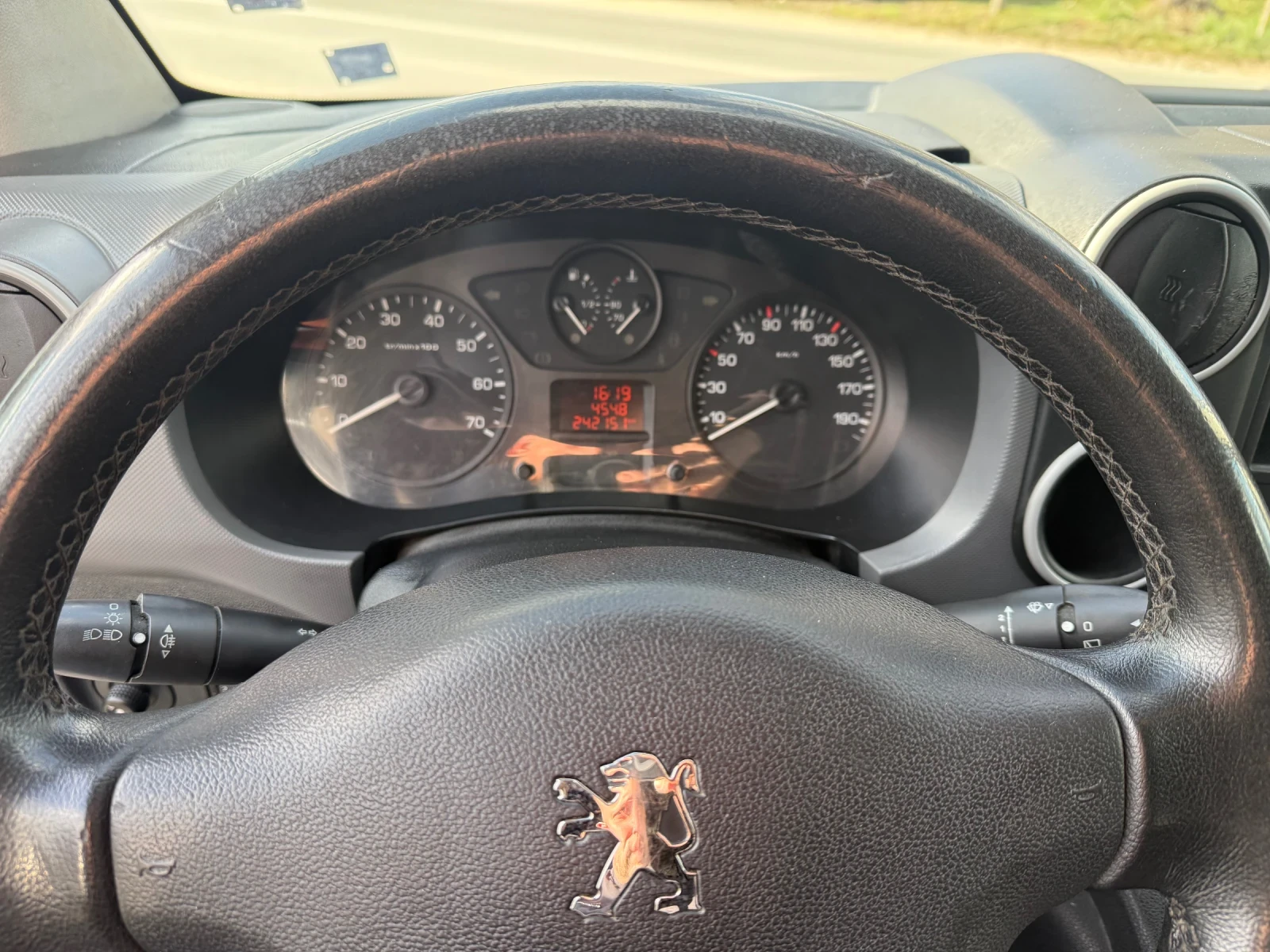 Peugeot Partner 1.6HDI 90HP  | Mobile.bg � ����������� 8