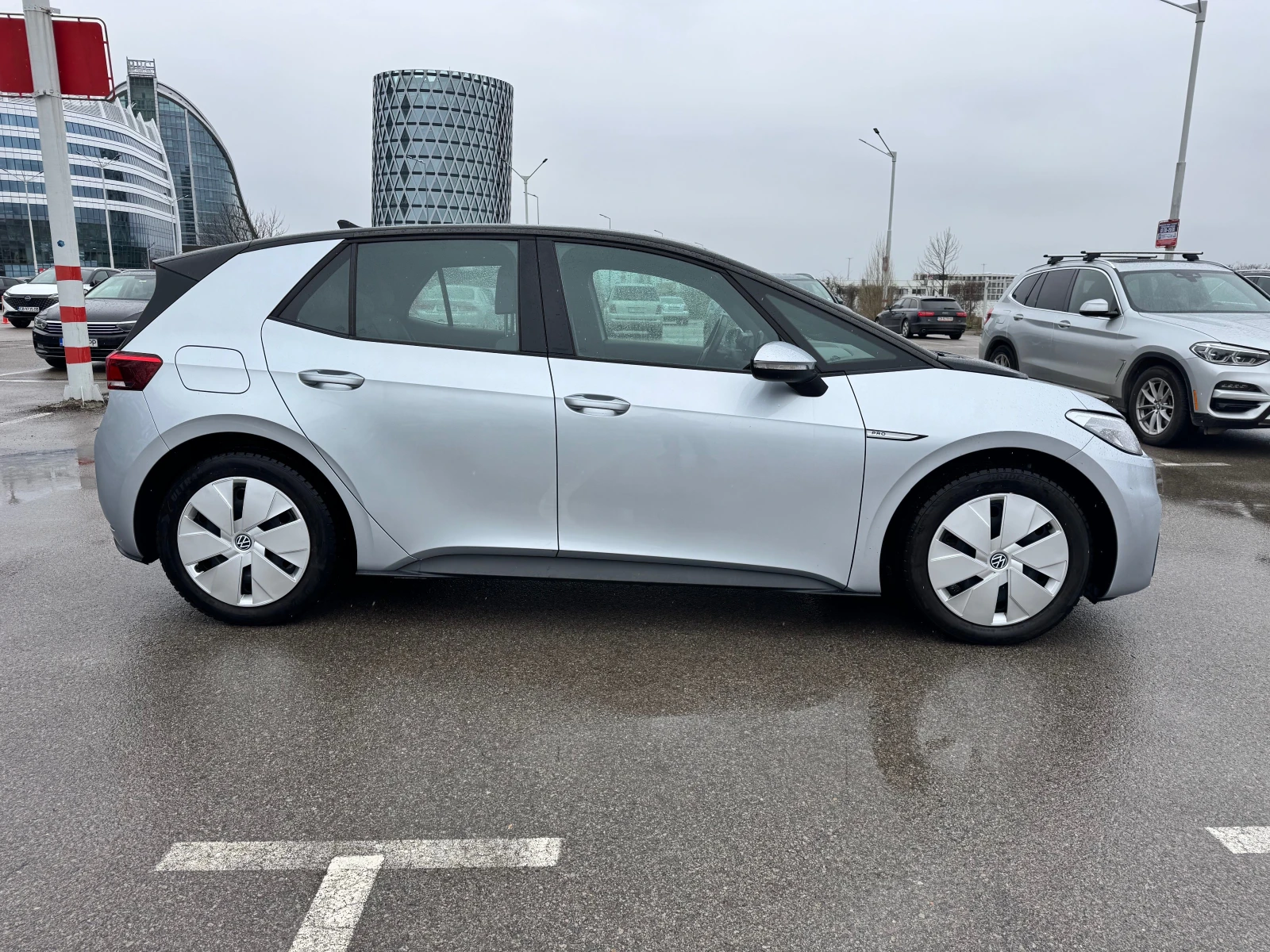 VW ID.3 62KW-2021-204кс, снимка 4 - Автомобили и джипове - 54095647