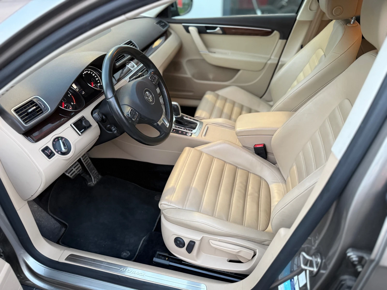 VW Passat ALLTRACK, снимка 7 - Автомобили и джипове - 54169096