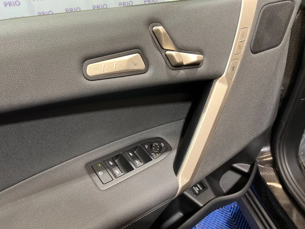 BMW iX ДилърxDrive40i* АвтоКредит* (ЦЕНА ДО БГ), снимка 7 - Автомобили и джипове - 54228292