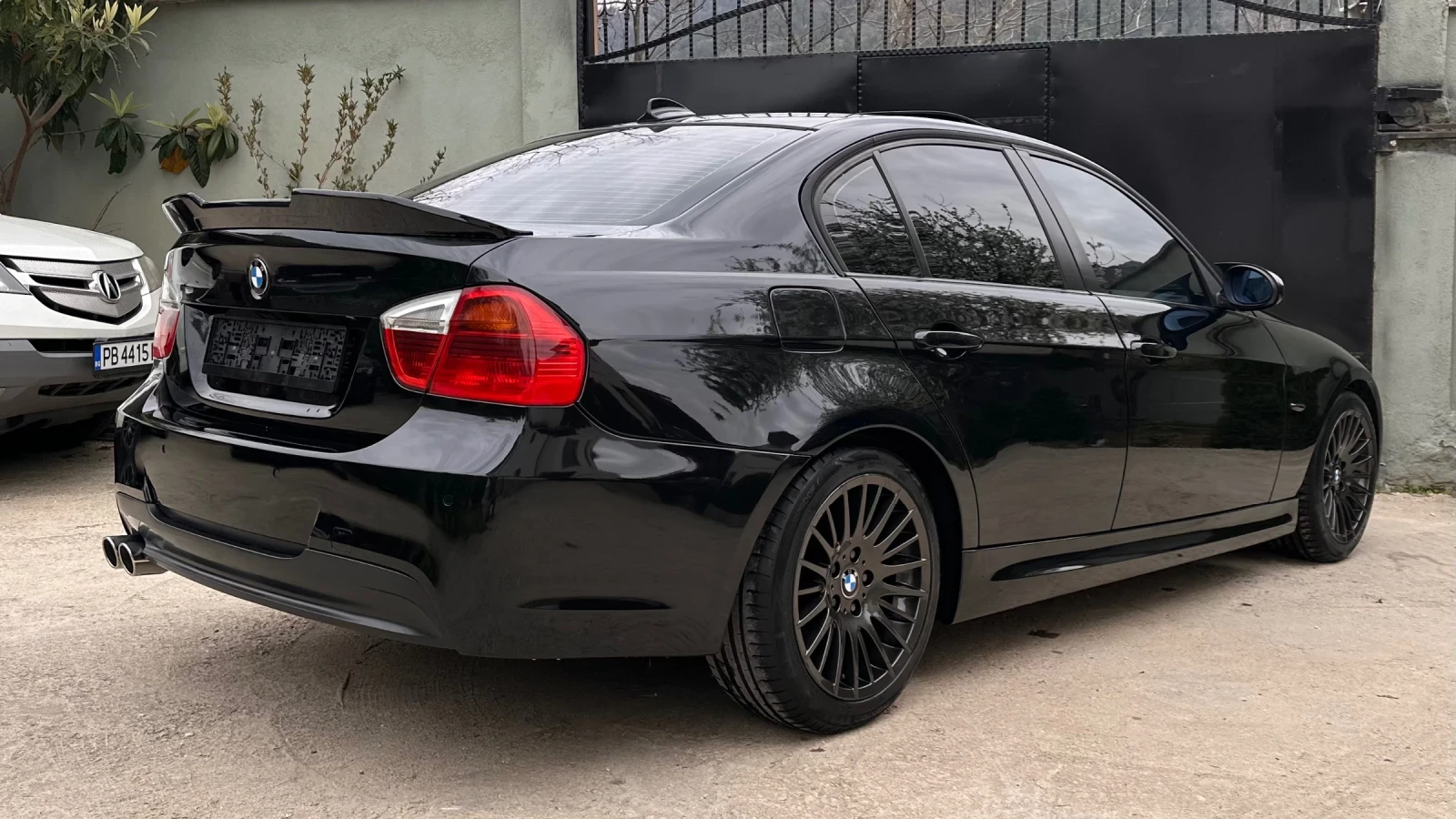 BMW 320 М пакет , навигация , Подгрев, снимка 4 - Автомобили и джипове - 54230822