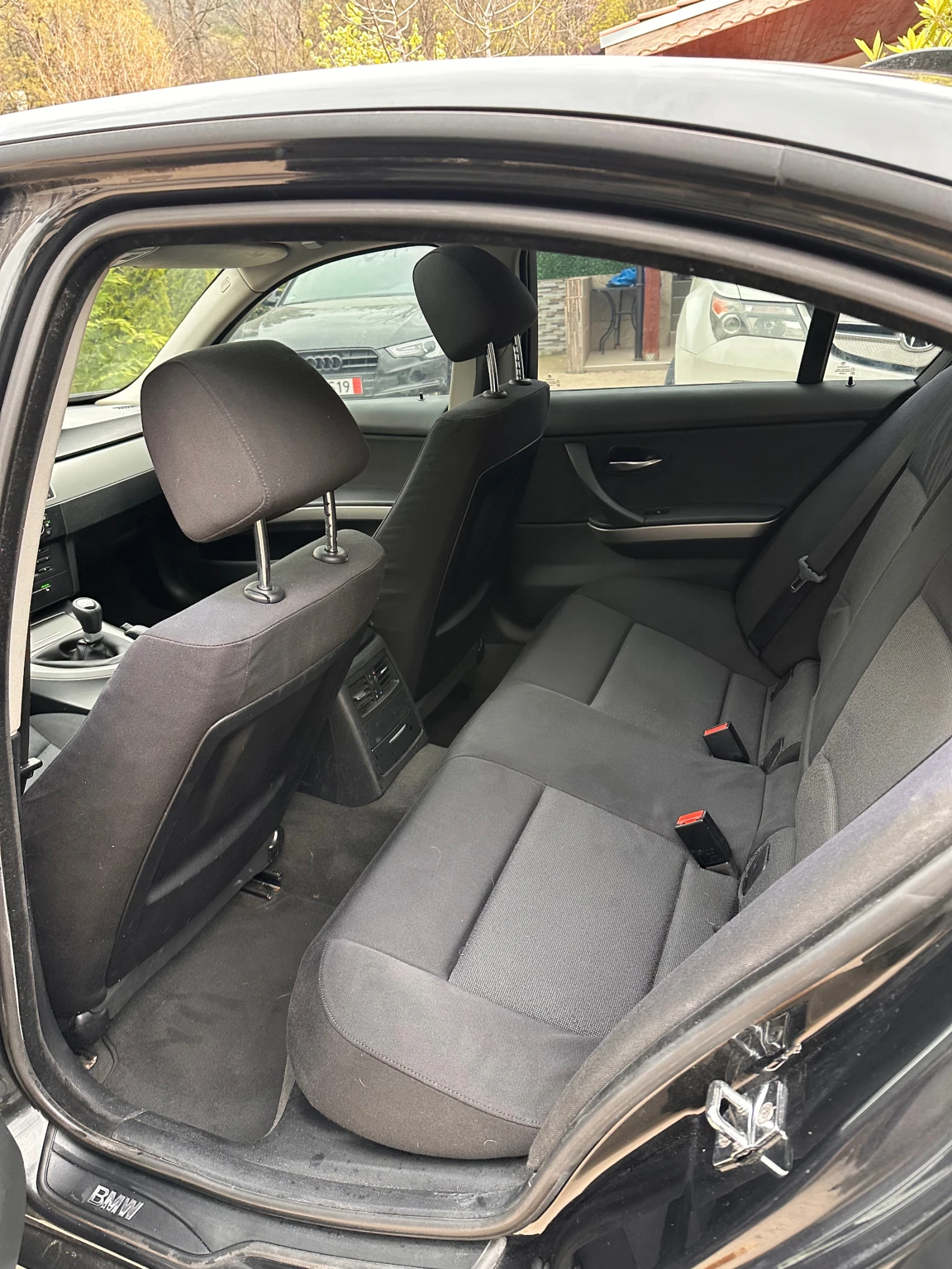 BMW 320 М пакет , навигация , Подгрев, снимка 15 - Автомобили и джипове - 54230822