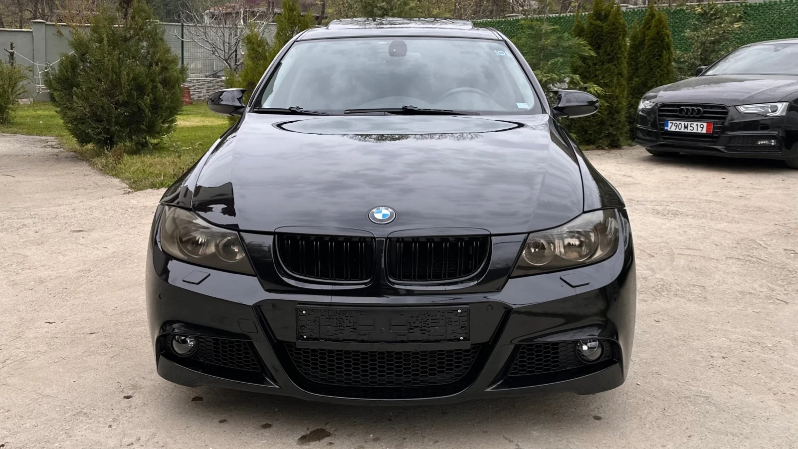 BMW 320 М пакет , навигация , Подгрев, снимка 2 - Автомобили и джипове - 54230822