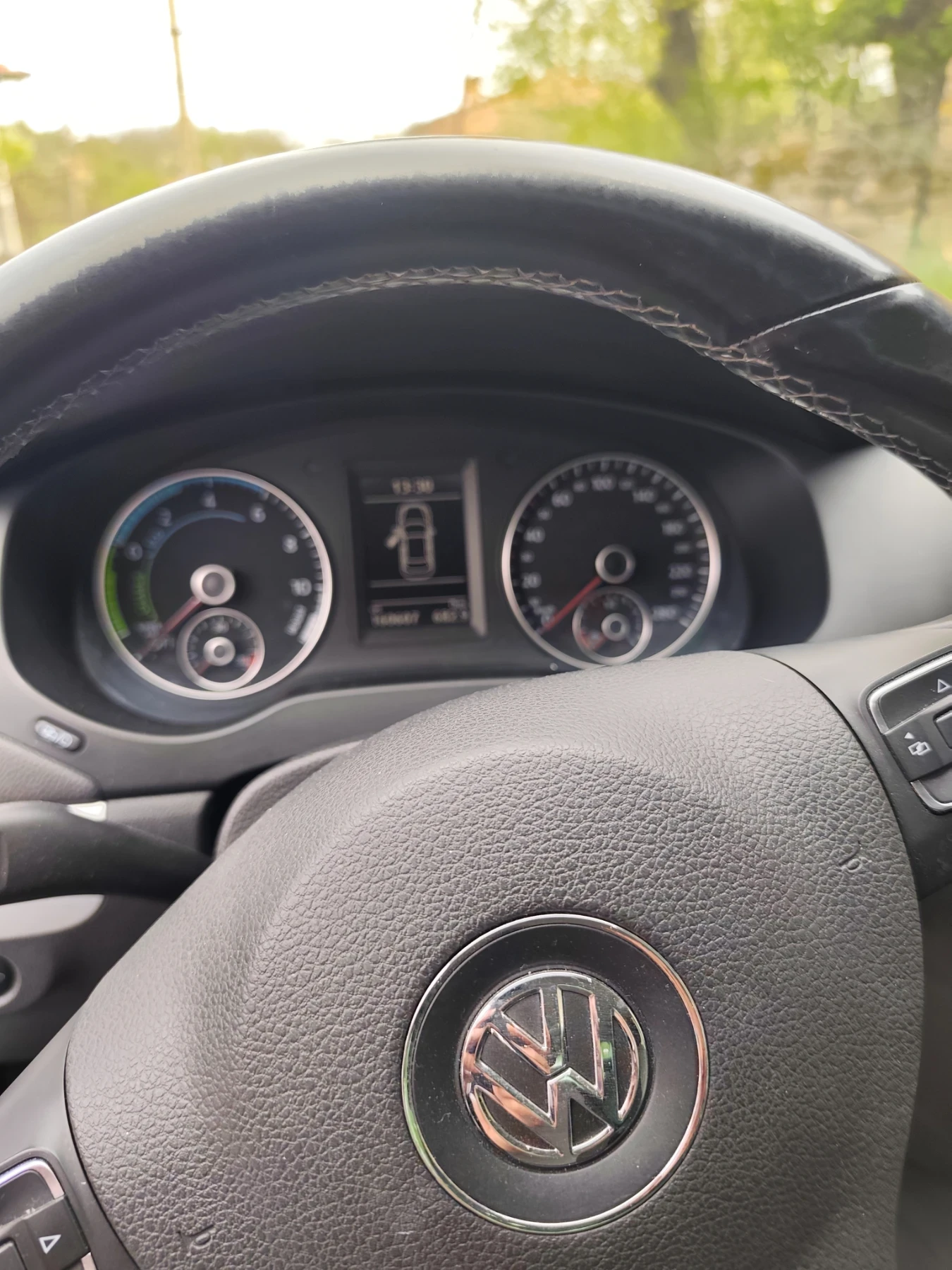 VW Jetta, снимка 8 - Автомобили и джипове - 54267813