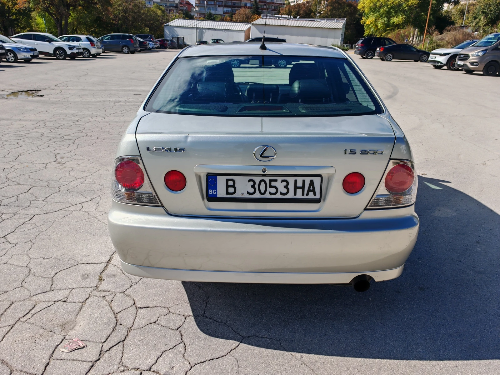 Lexus IS 200, снимка 3 - Автомобили и джипове - 54386963