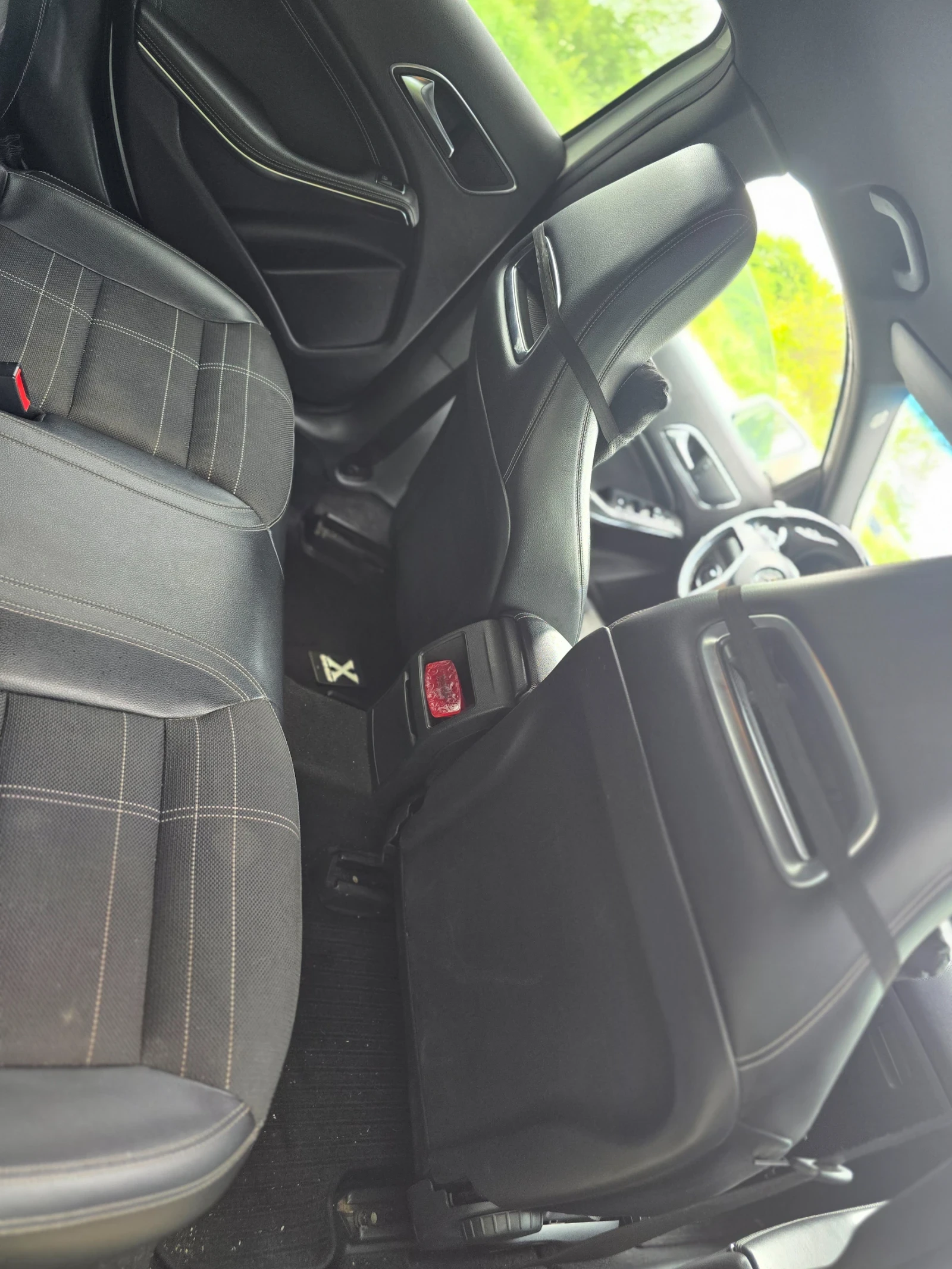Mercedes-Benz A 180, снимка 5 - Автомобили и джипове - 54477077