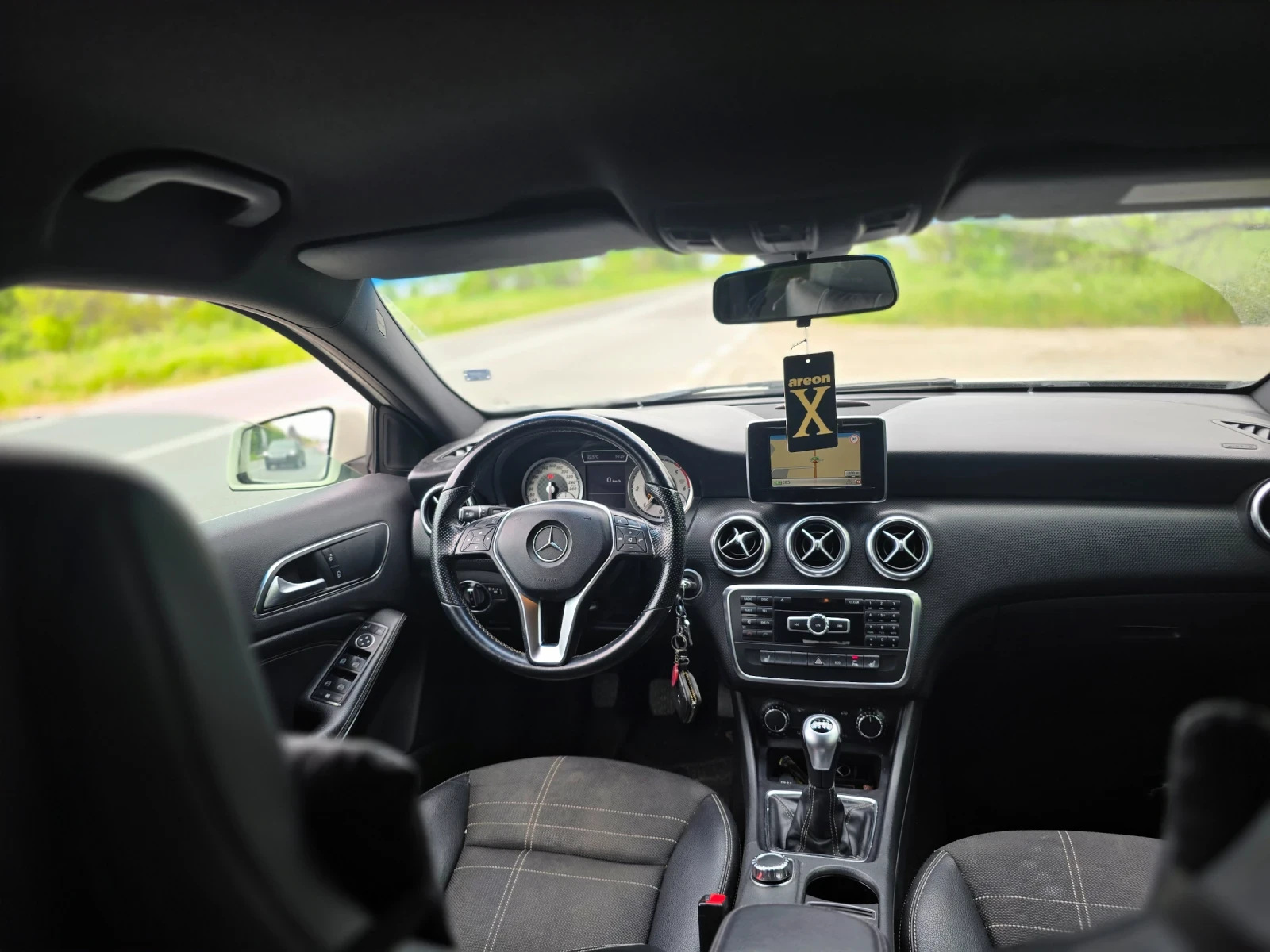 Mercedes-Benz A 180, снимка 4 - Автомобили и джипове - 54477077