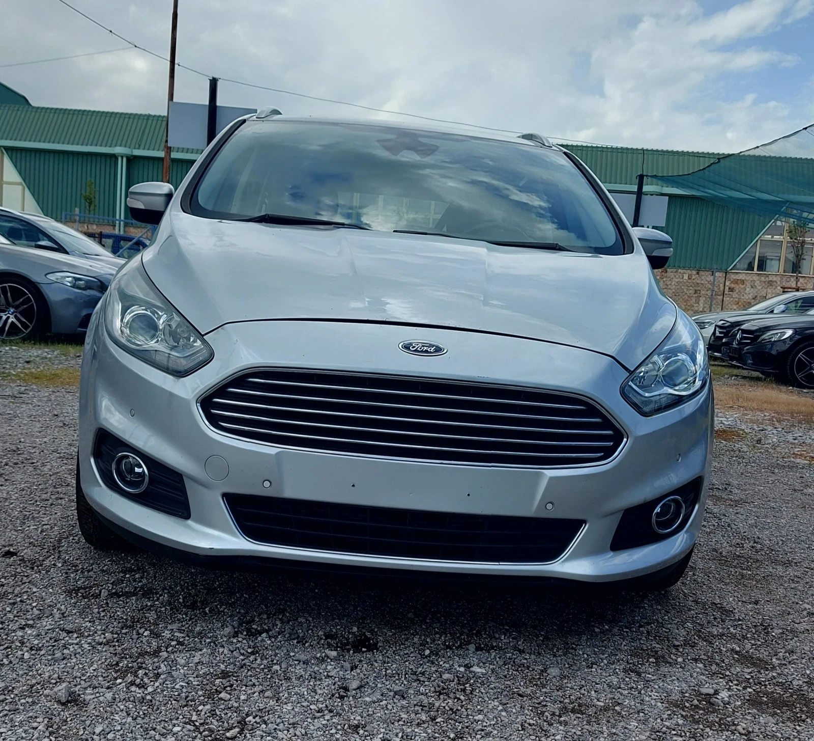 Ford S-Max 7 Места 4х4/2.0-180кс- Автомат-Нави-Теглич