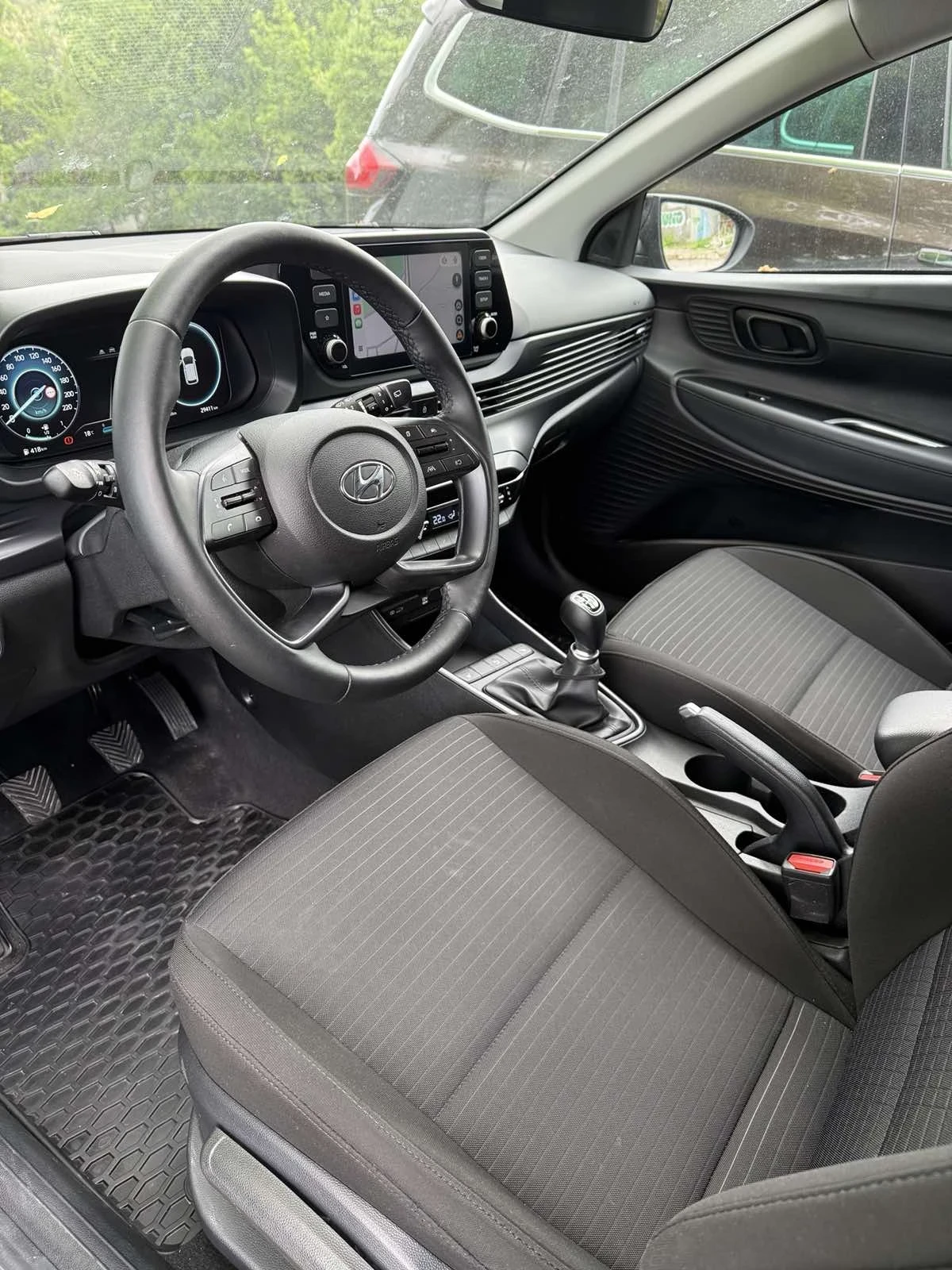 Hyundai I20 Exclusive, снимка 6 - Автомобили и джипове - 54634601