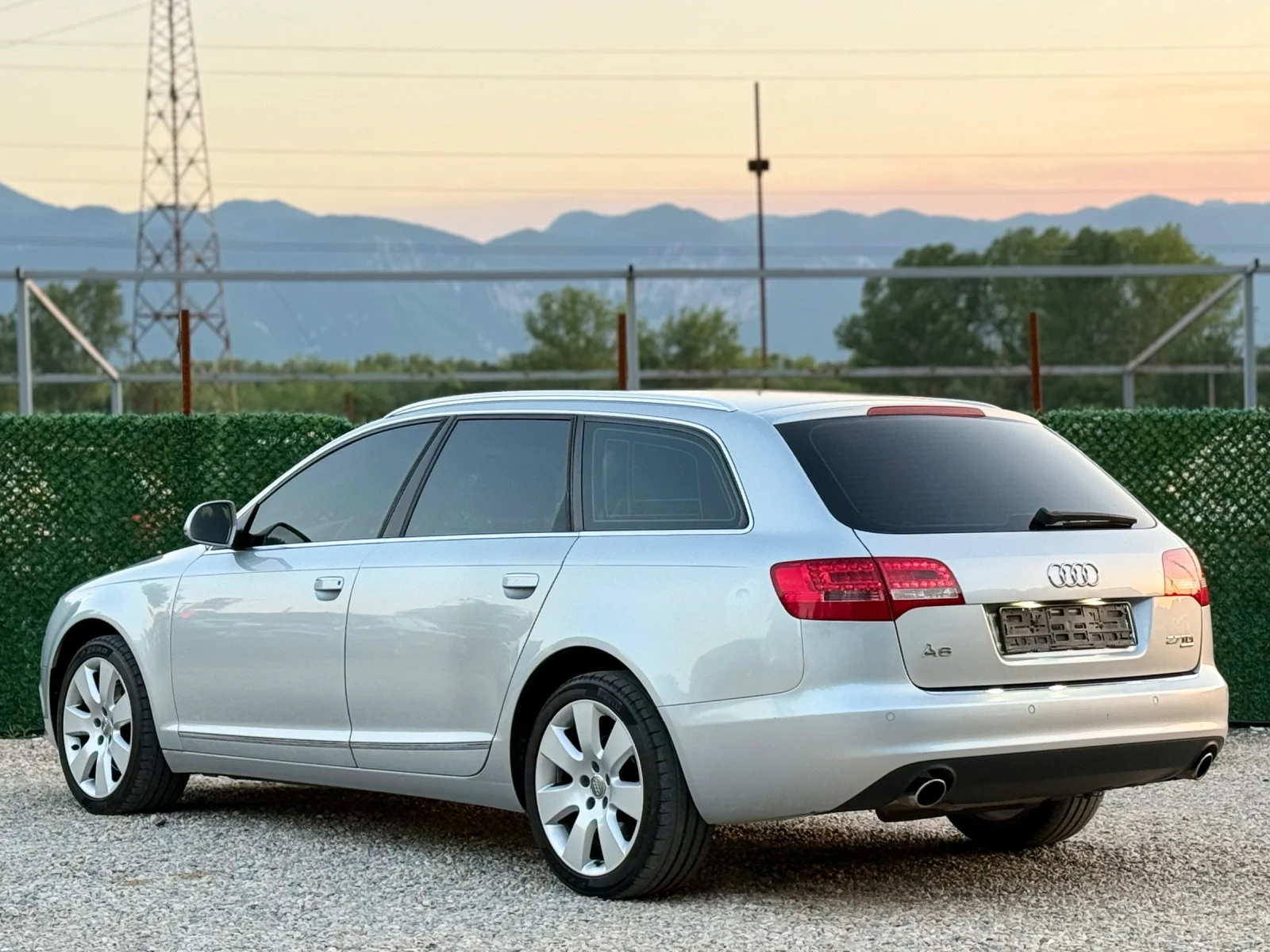 Audi A6 2.7TDi 4x4/AVTOMAT/NAVI/FACELIFT, снимка 5 - Автомобили и джипове - 55081653