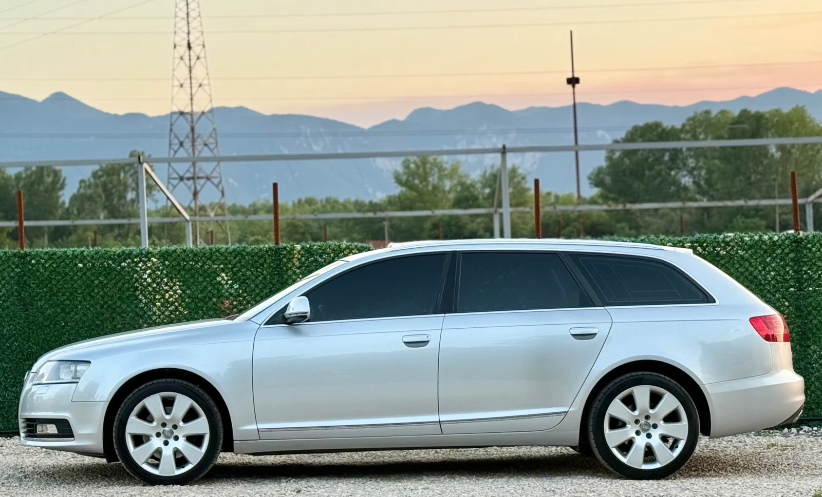 Audi A6 2.7TDi 4x4/AVTOMAT/NAVI/FACELIFT, снимка 4 - Автомобили и джипове - 55081653