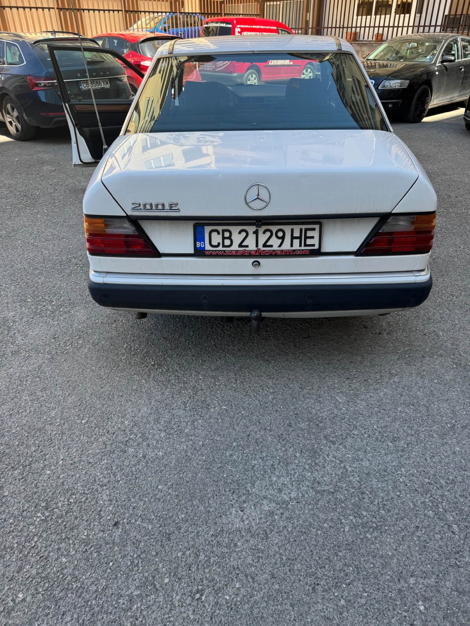 Mercedes-Benz 124 200 , снимка 10 - Автомобили и джипове - 55089600