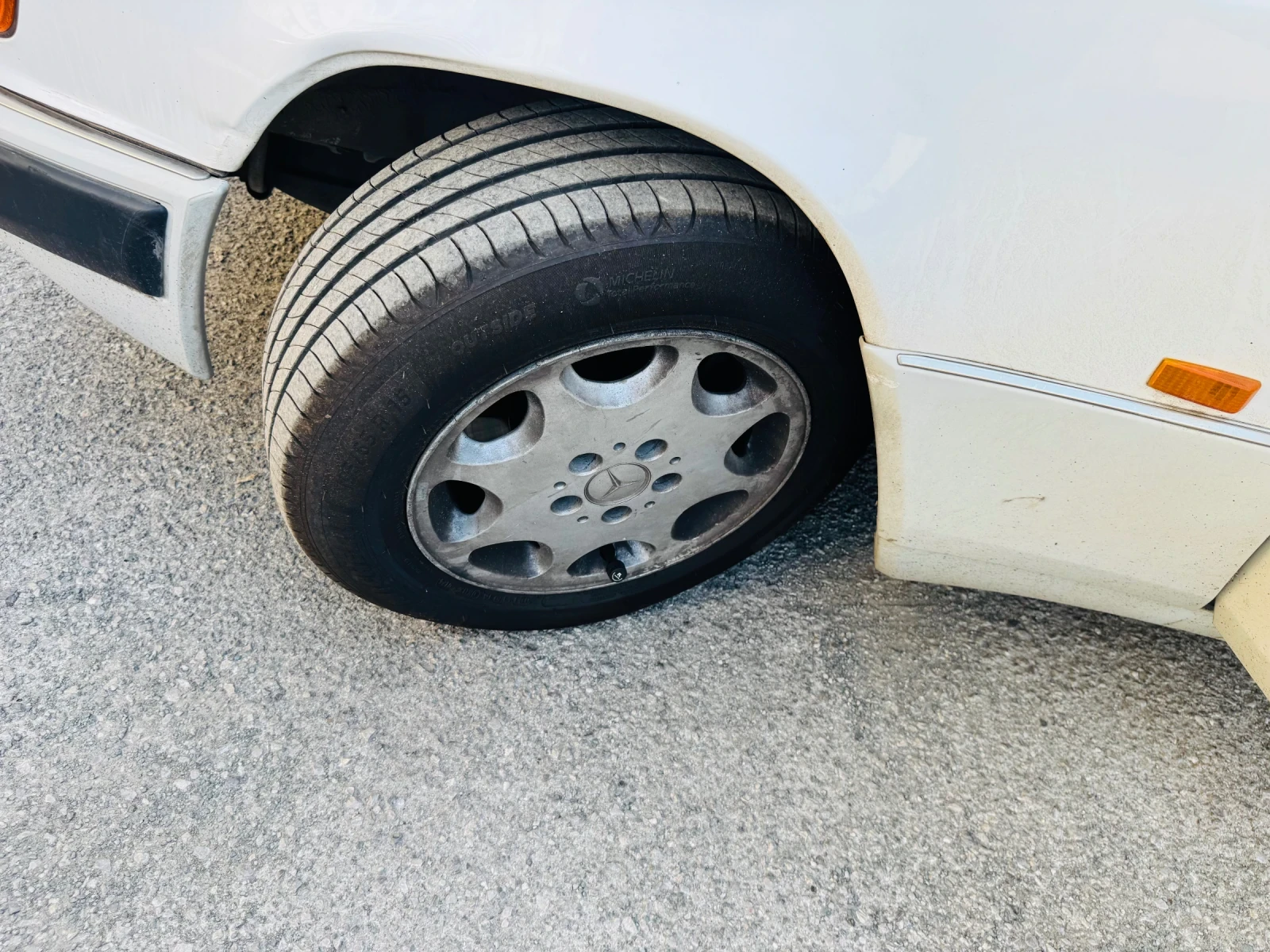 Mercedes-Benz 124 200 , снимка 16 - Автомобили и джипове - 55089600