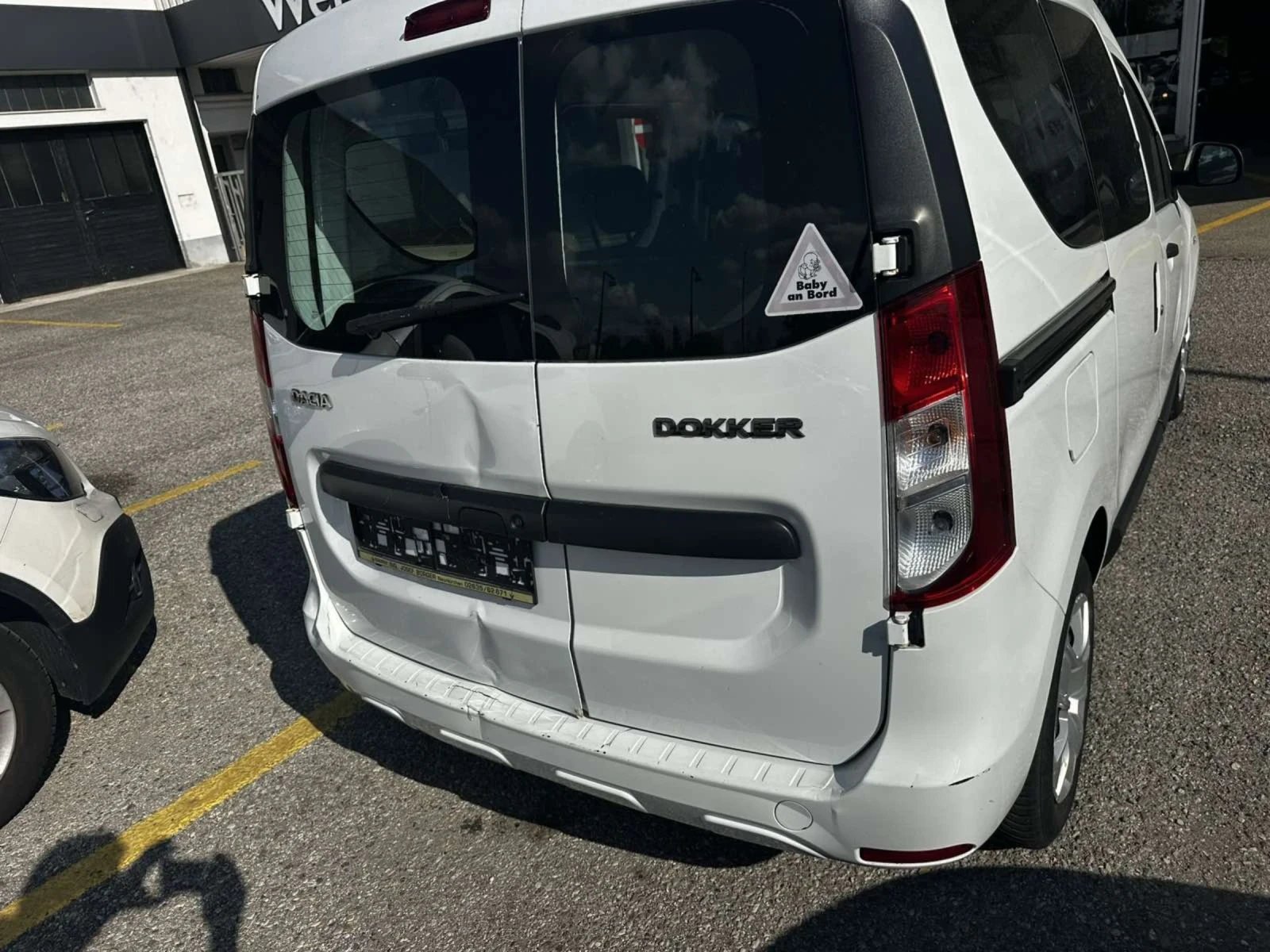Dacia Dokker 1.6i---euro-6, снимка 5 - Автомобили и джипове - 55257985