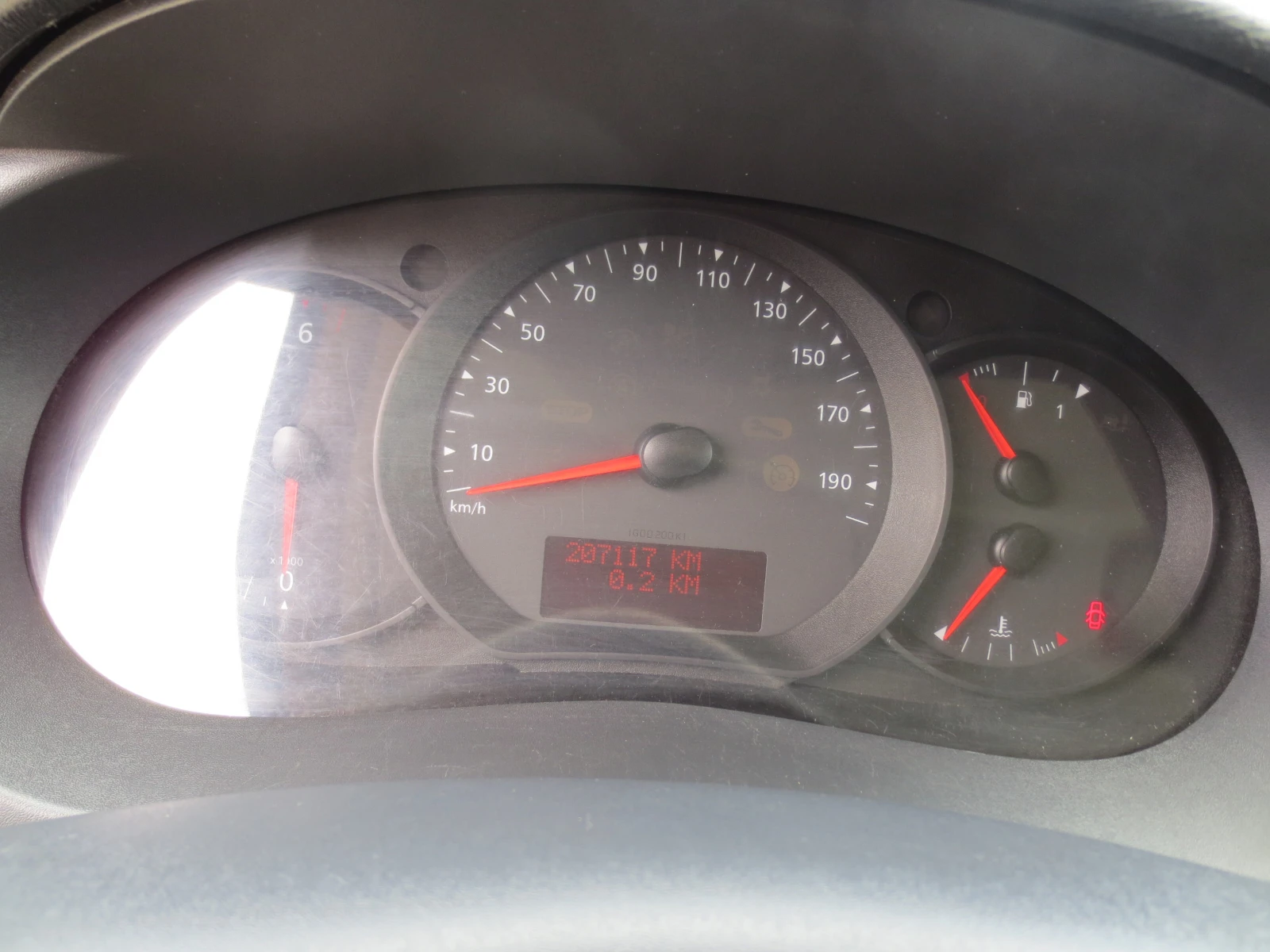 Renault Kangoo 1.5 dci, снимка 9 - Автомобили и джипове - 55262128
