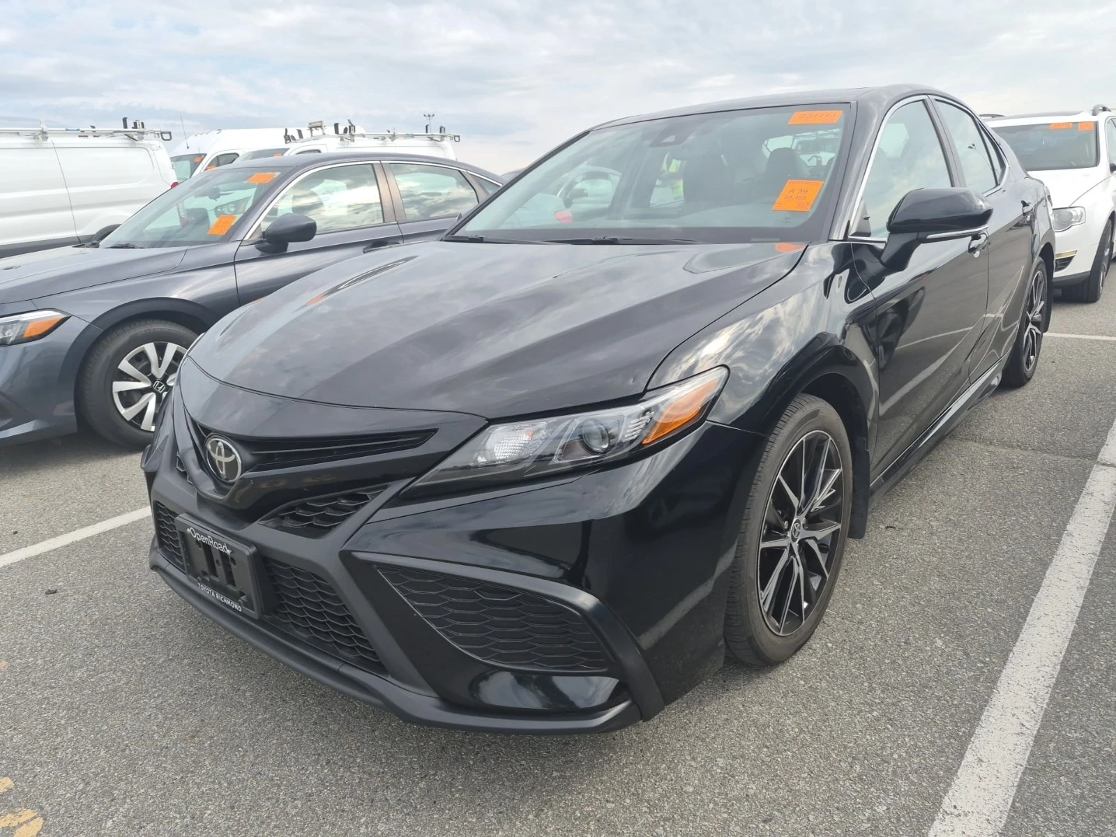 Toyota Camry * SE * АВТОКРЕДИТ БЕЗ ПЪРВОНАЧАЛНА ВНОСКА* 