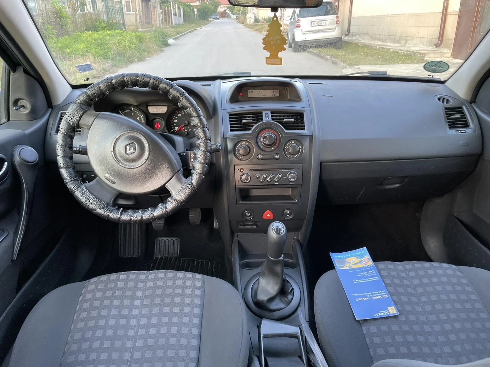 Renault Megane Dci Facelift, снимка 8 - Автомобили и джипове - 55934124