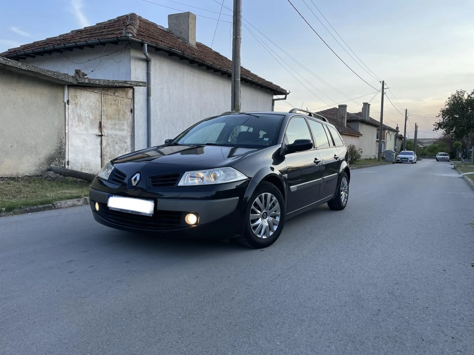 Renault Megane Dci Facelift, снимка 6 - Автомобили и джипове - 55934124