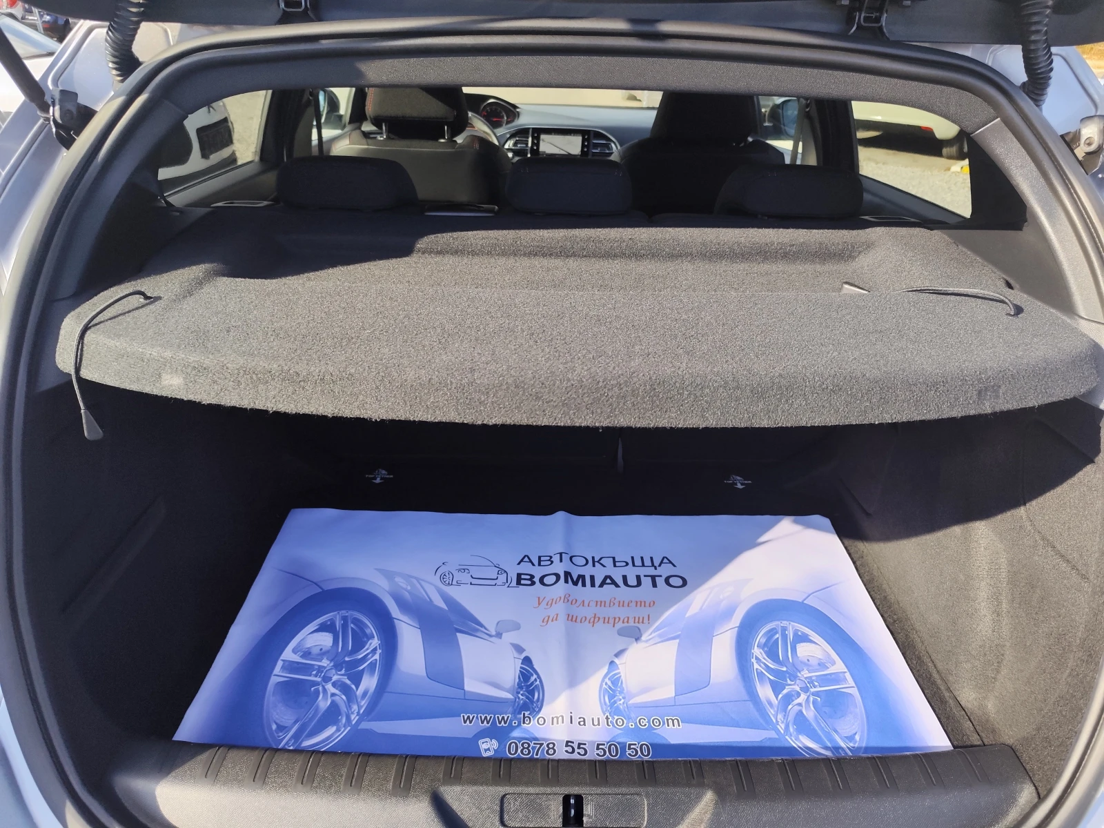 Peugeot 308 1.2T* GT-LINE* LED* NAVI* CAMERA* 80000km!* , снимка 14 - Автомобили и джипове - 55947579