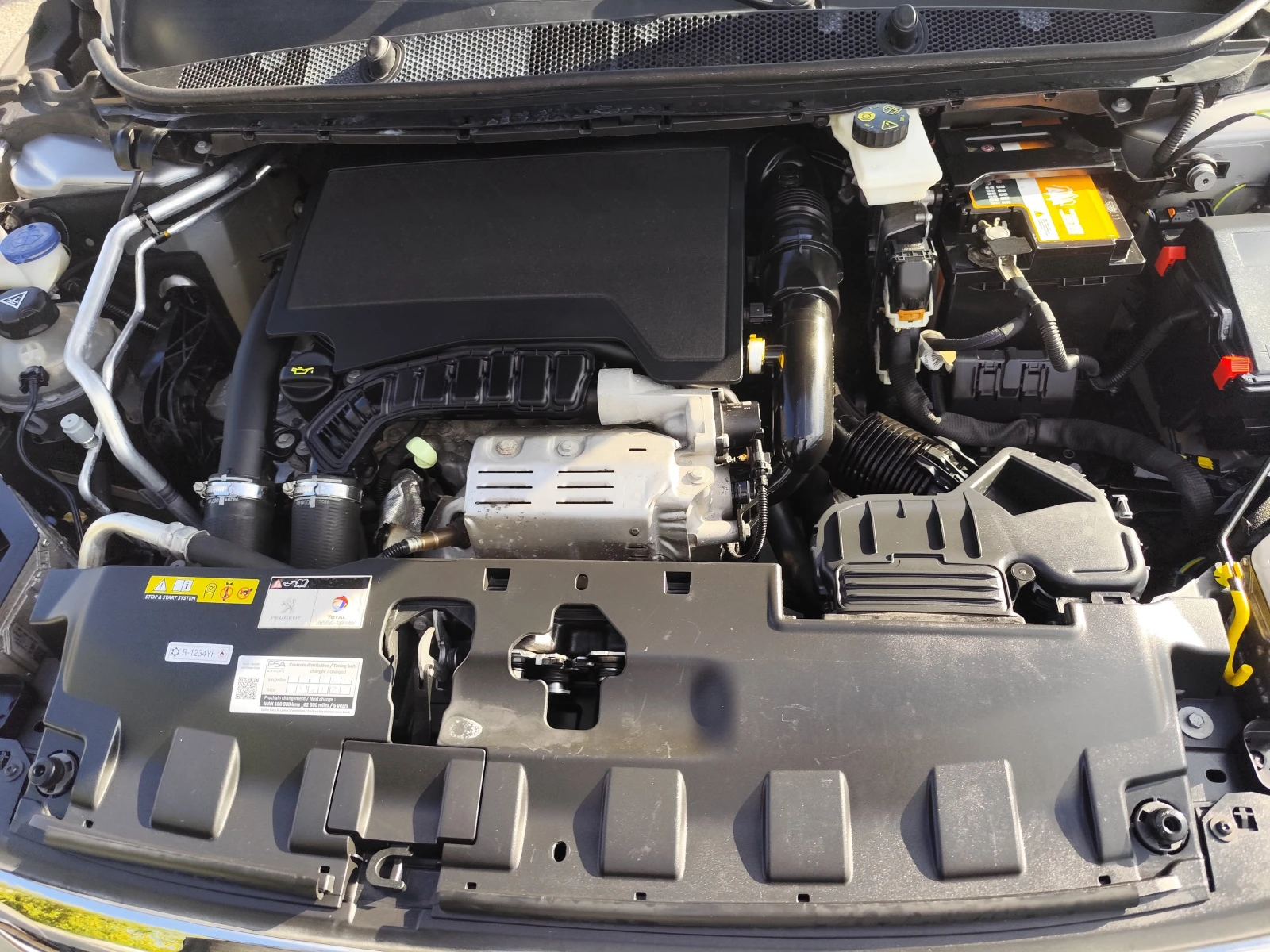 Peugeot 308 1.2T* GT-LINE* LED* NAVI* CAMERA* 80000km!* , снимка 15 - Автомобили и джипове - 55947579