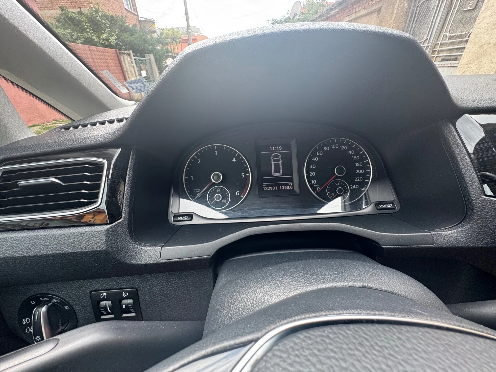 VW Caddy Maxi, снимка 7 - Автомобили и джипове - 55980034