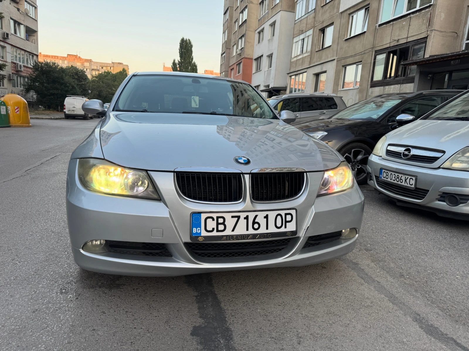 BMW 318, снимка 7 - Автомобили и джипове - 55982852