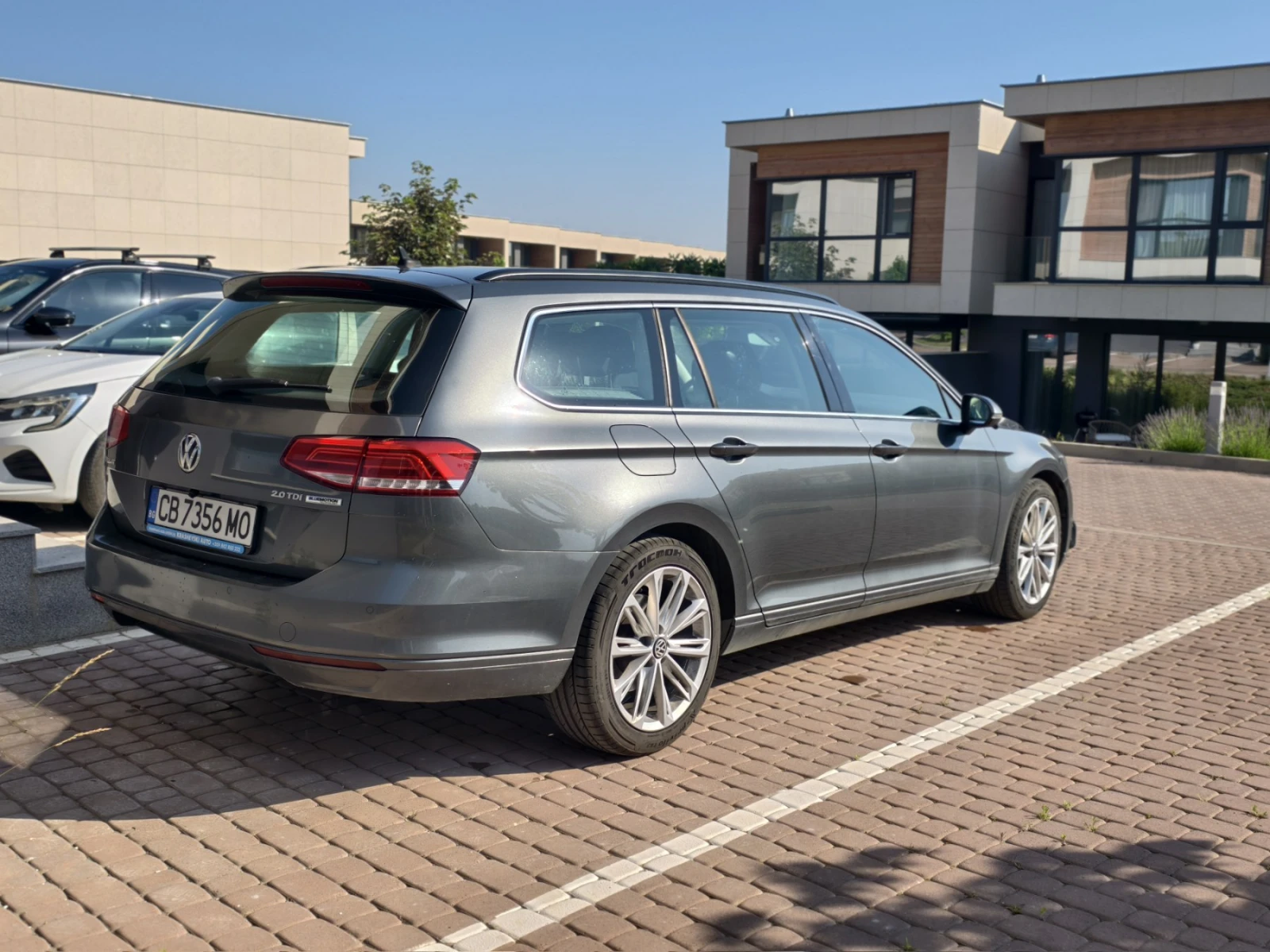VW Passat full/LED/360 camera/, снимка 5 - Автомобили и джипове - 56403640