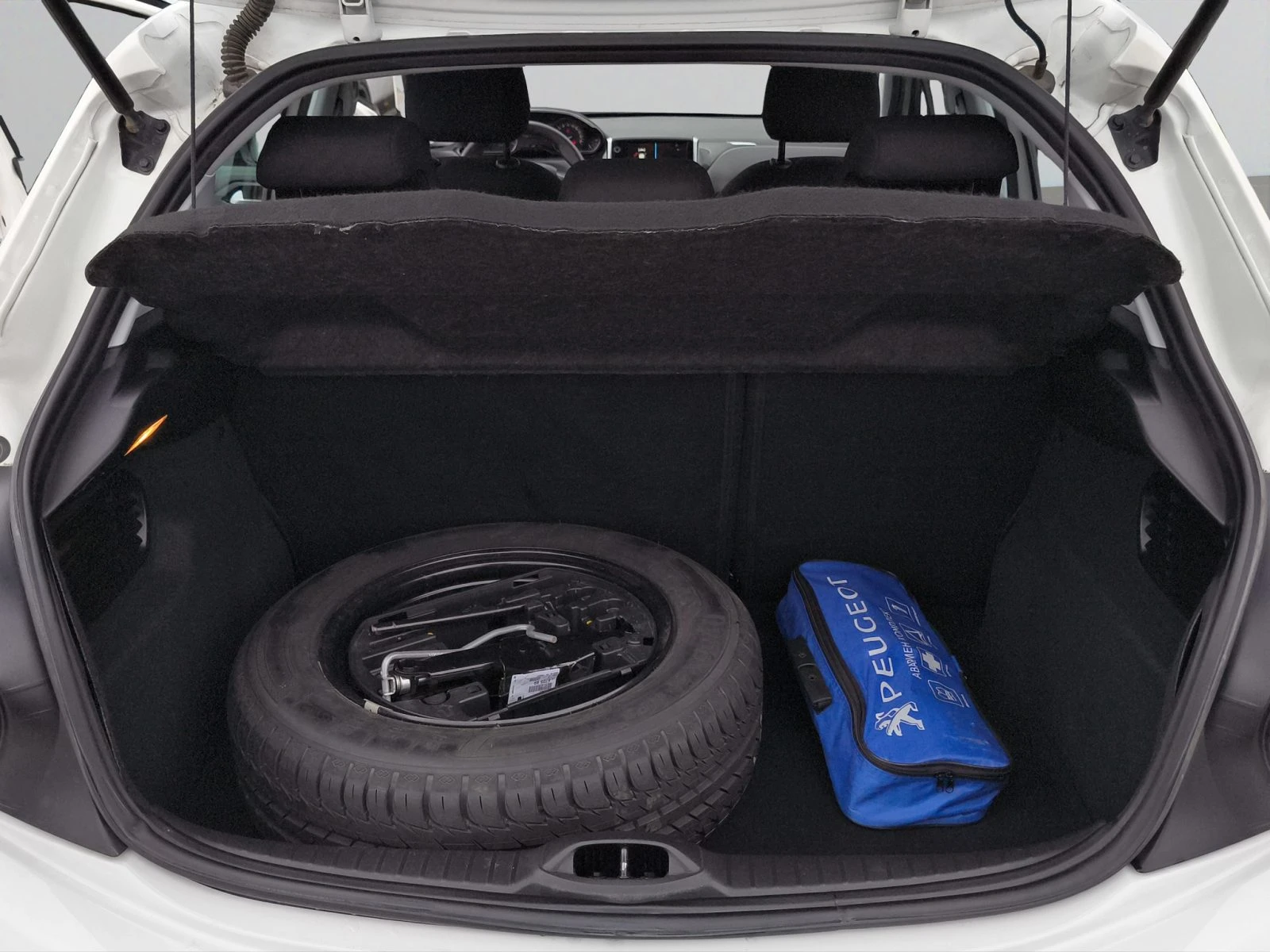 Peugeot 208 5P ACTIVE 1.2 VTi 68 BVM5 EURO 6.2//1905257 | Mobile.bg � ����������� 14