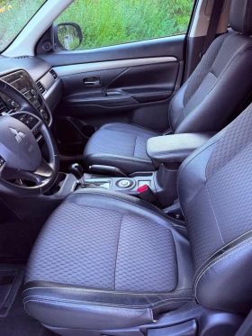 Mitsubishi Outlander 2.2DI-D-4WD, снимка 10
