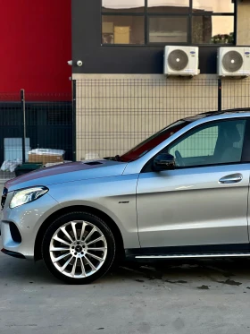 ������ Mercedes-Benz GLE