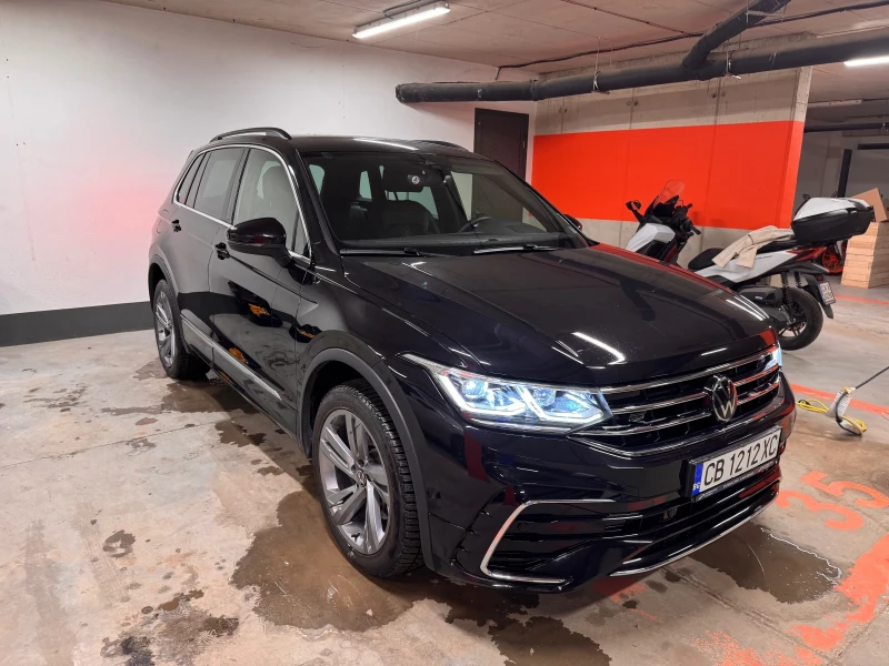 VW Tiguan R-line 1.4 eHybrid OPF DSG, снимка 14 - Автомобили и джипове - 48709553