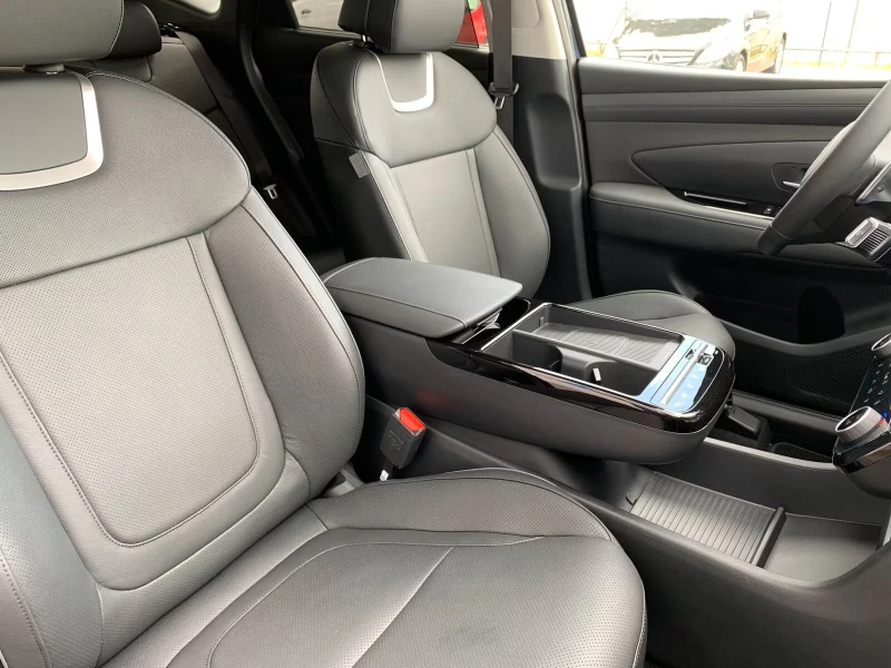 Hyundai Tucson PRIME/252HP/FACE/HUD/NAVI/CAM/LED/KLESS/AMBI/216g, снимка 12 - Автомобили и джипове - 51497815