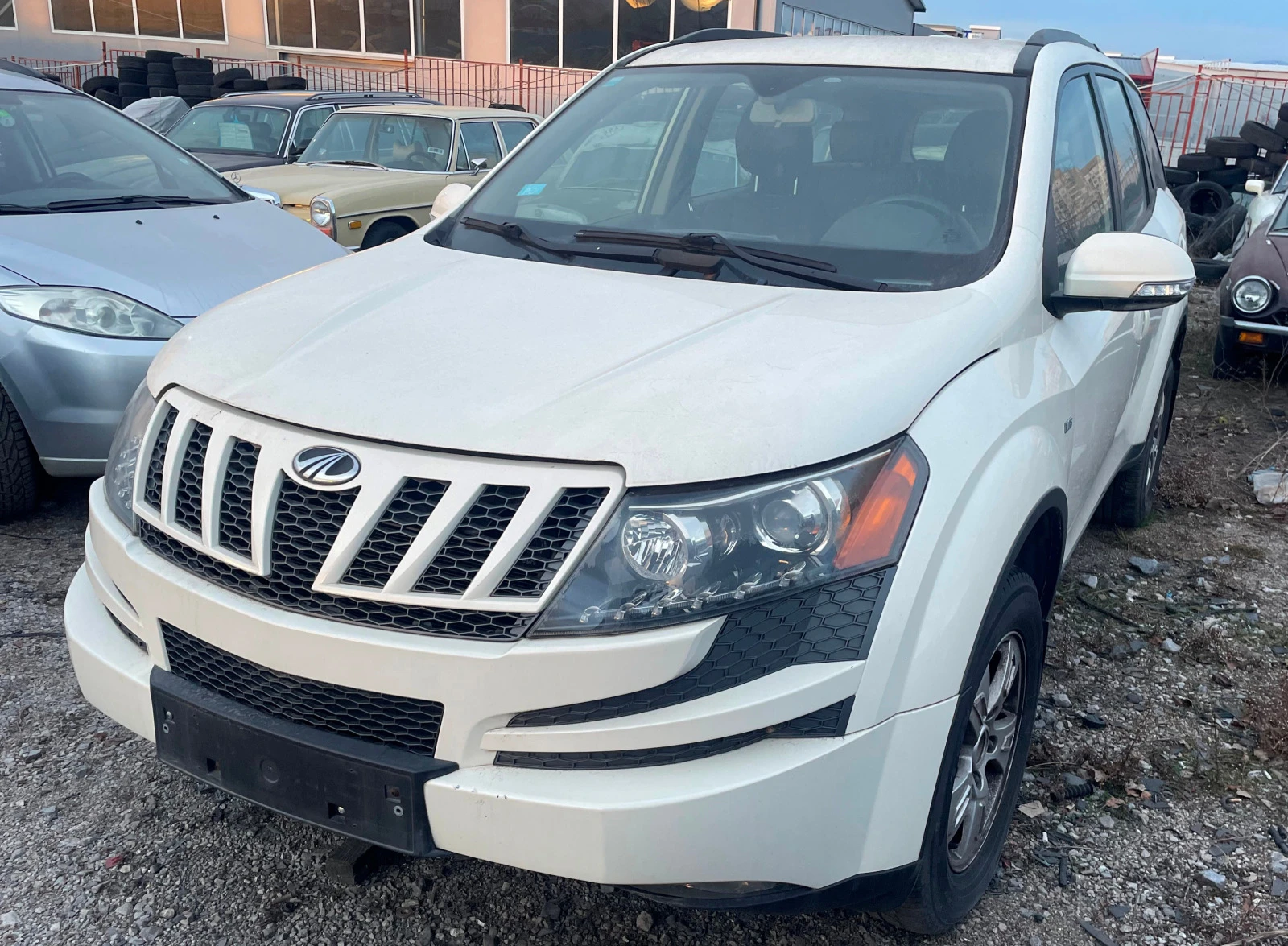 Mahindra XUV 500 2.2D 4x4, снимка 1